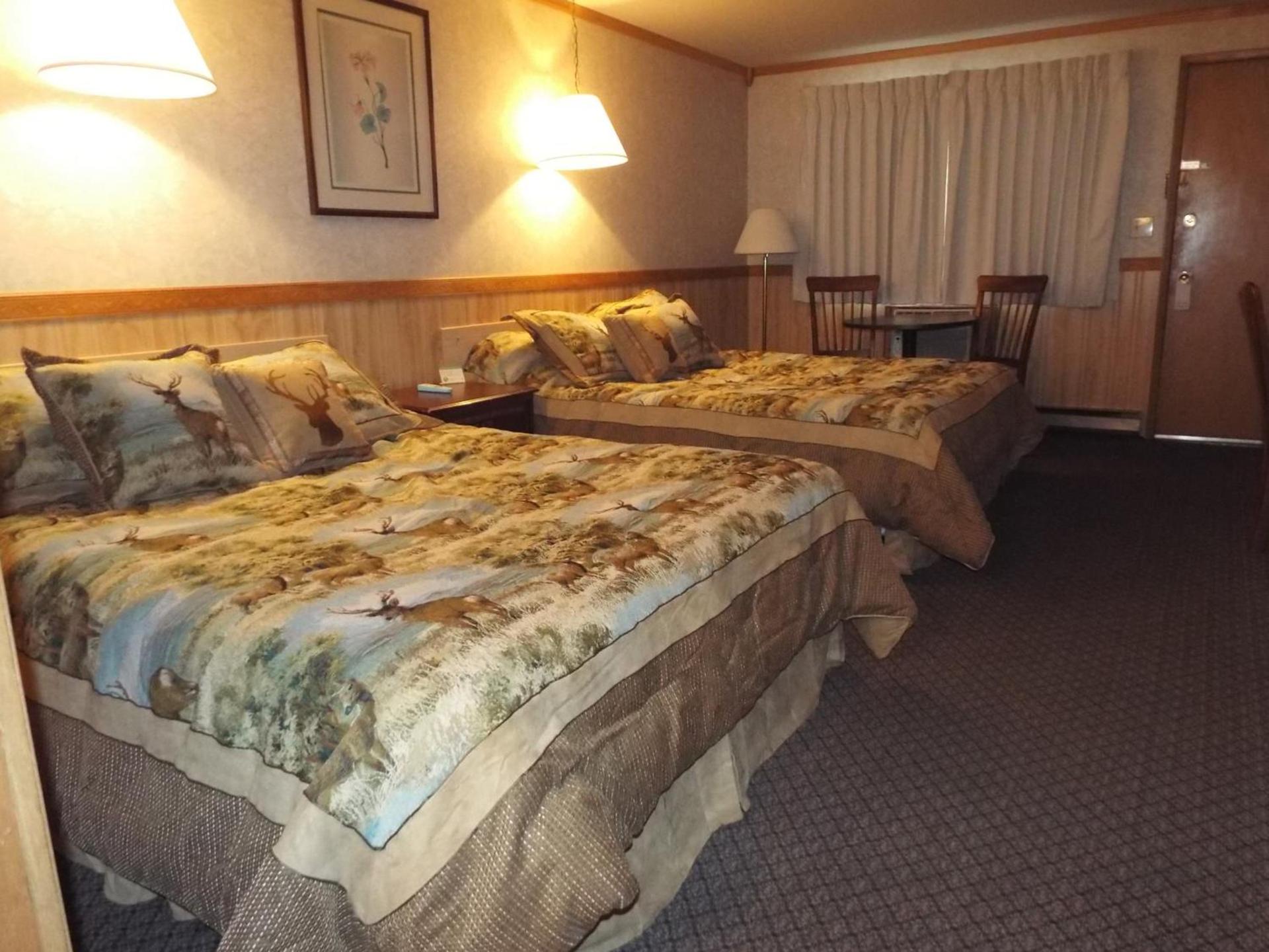 Caboose Motel photo 20
