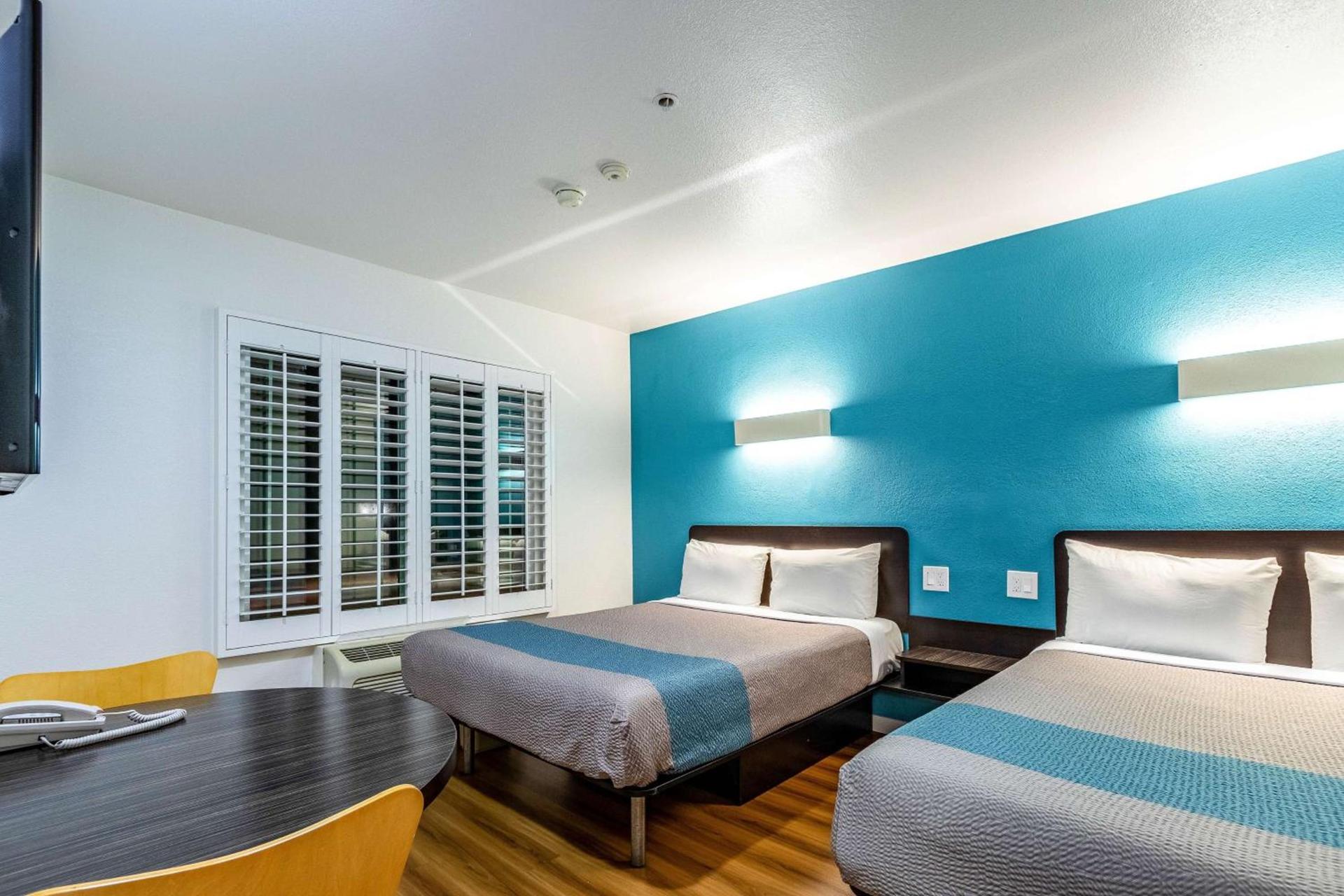 Motel 6-Fountain Valley, CA - Huntington Beach Area photo 14