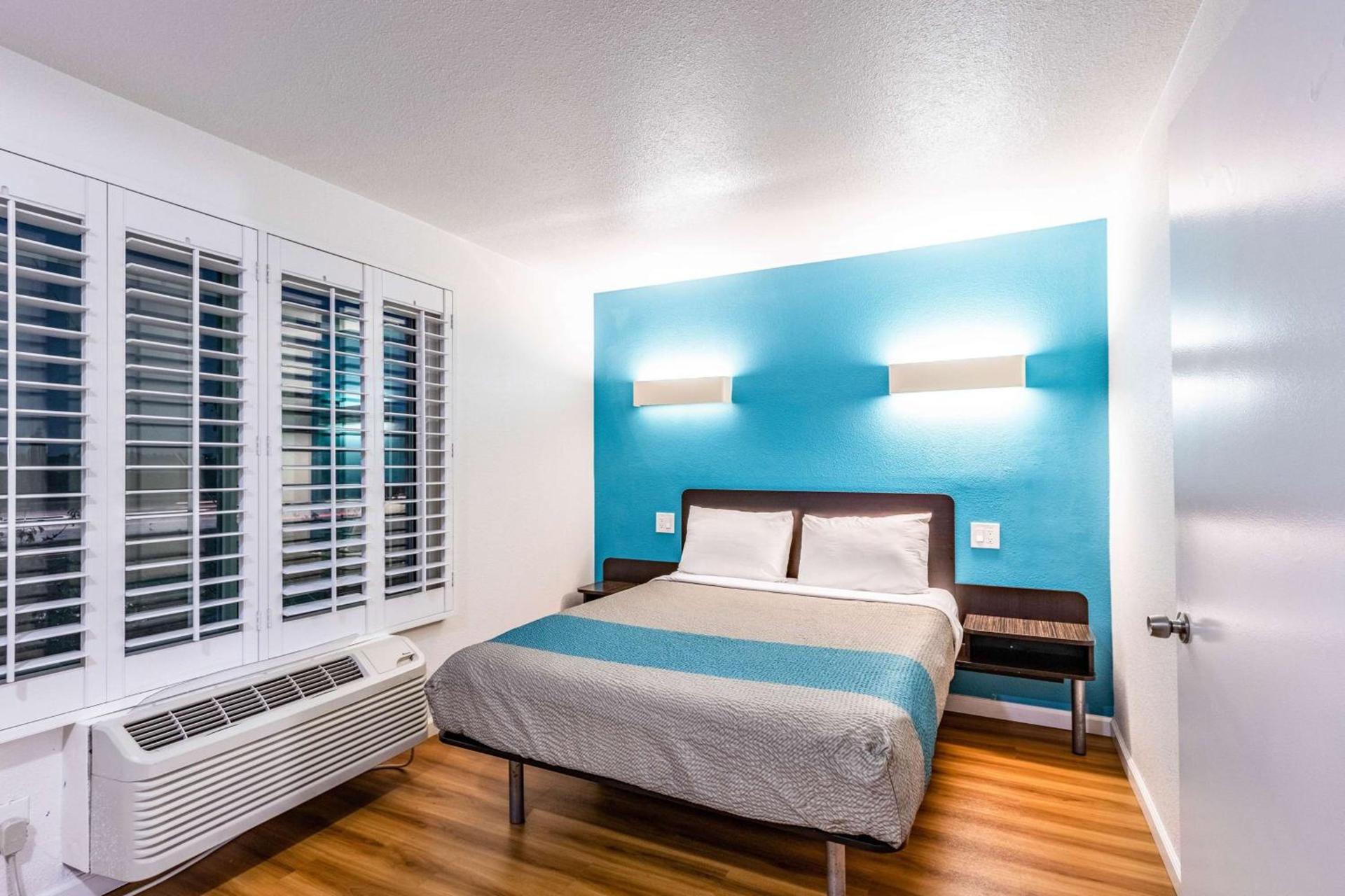 Motel 6-Fountain Valley, CA - Huntington Beach Area photo 18