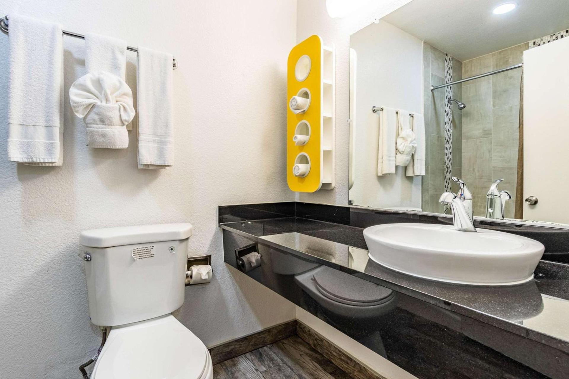 Motel 6-Fountain Valley, CA - Huntington Beach Area photo 24