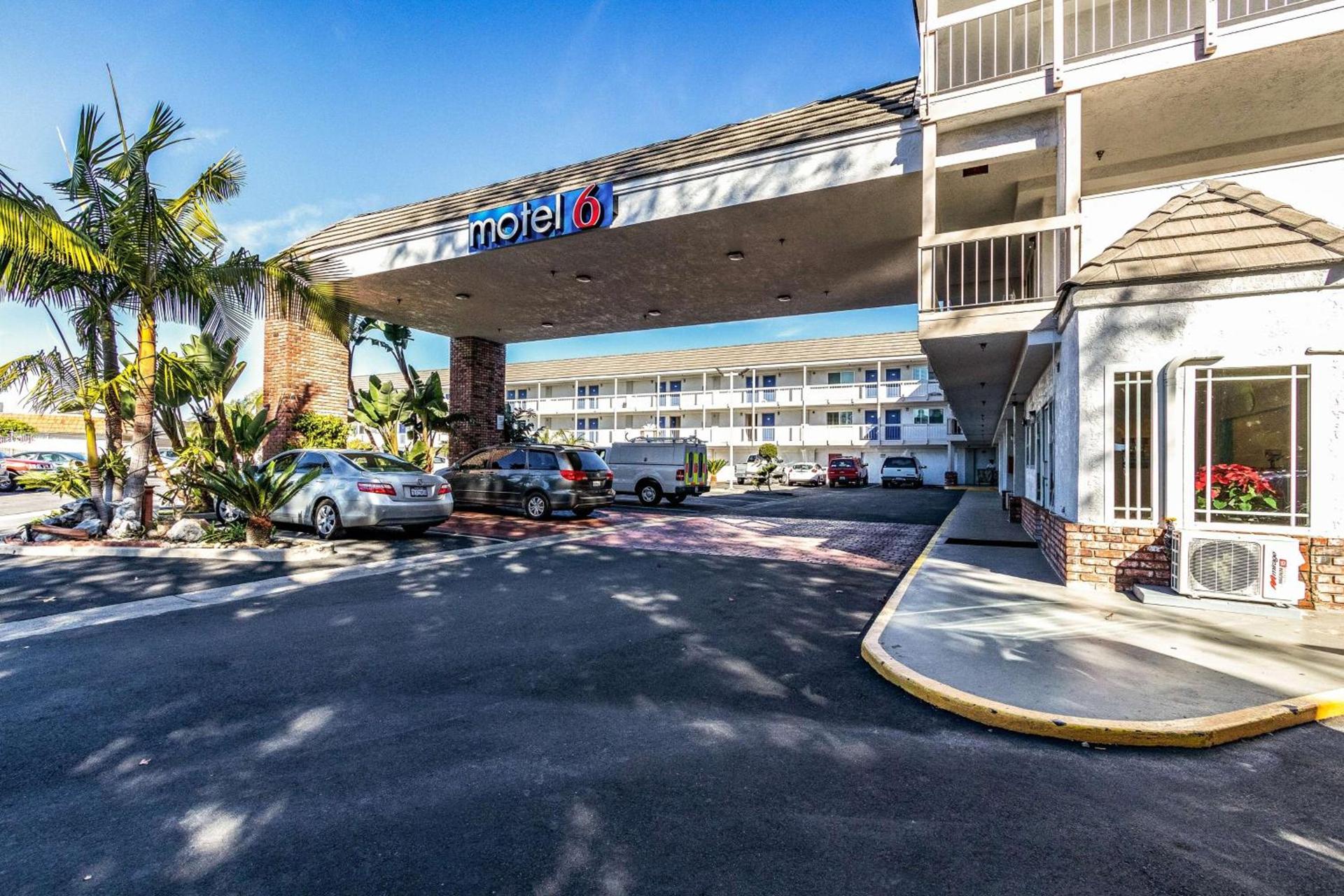 Motel 6-Fountain Valley, CA - Huntington Beach Area photo 2