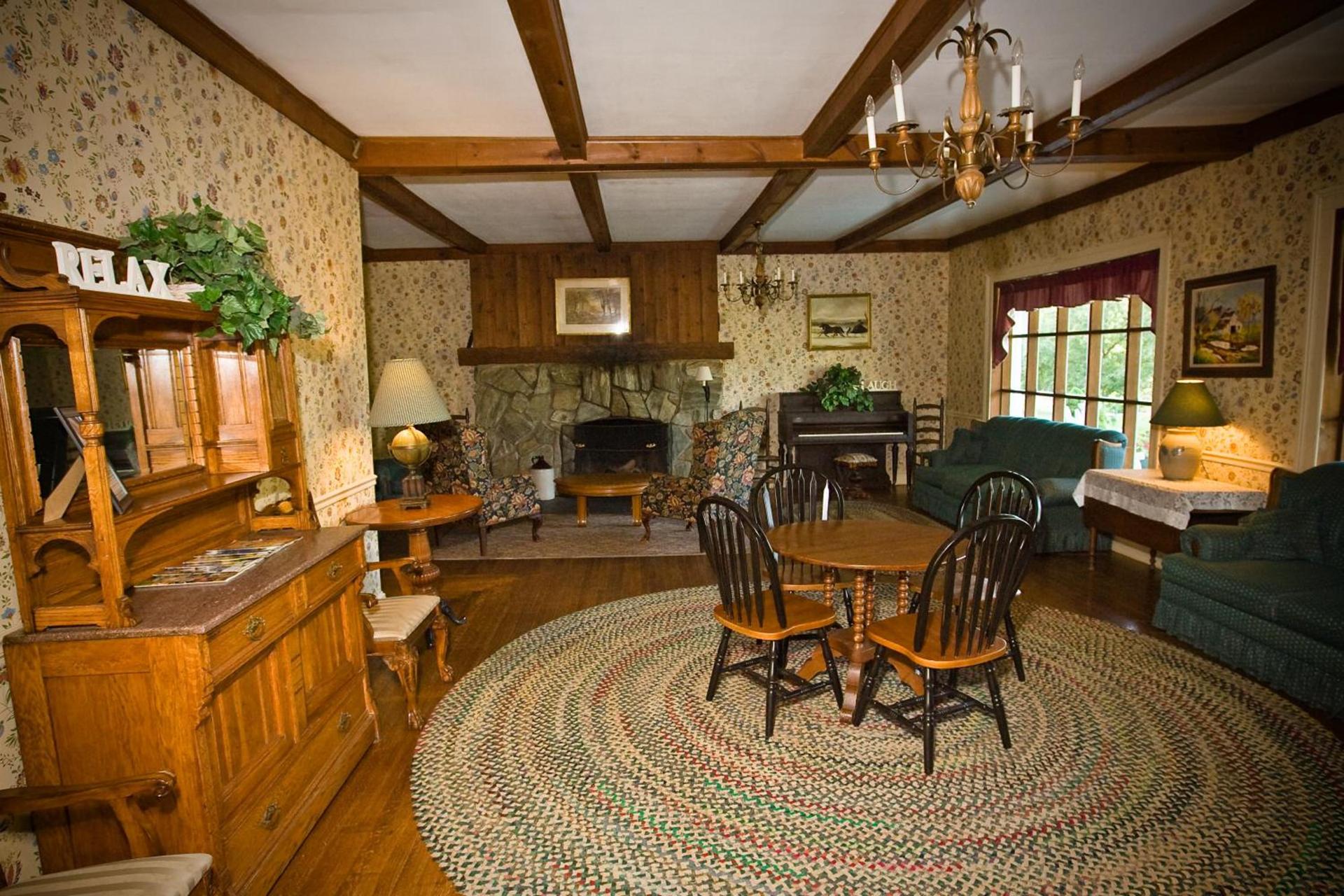Winter Clove Inn & Resort photo 9