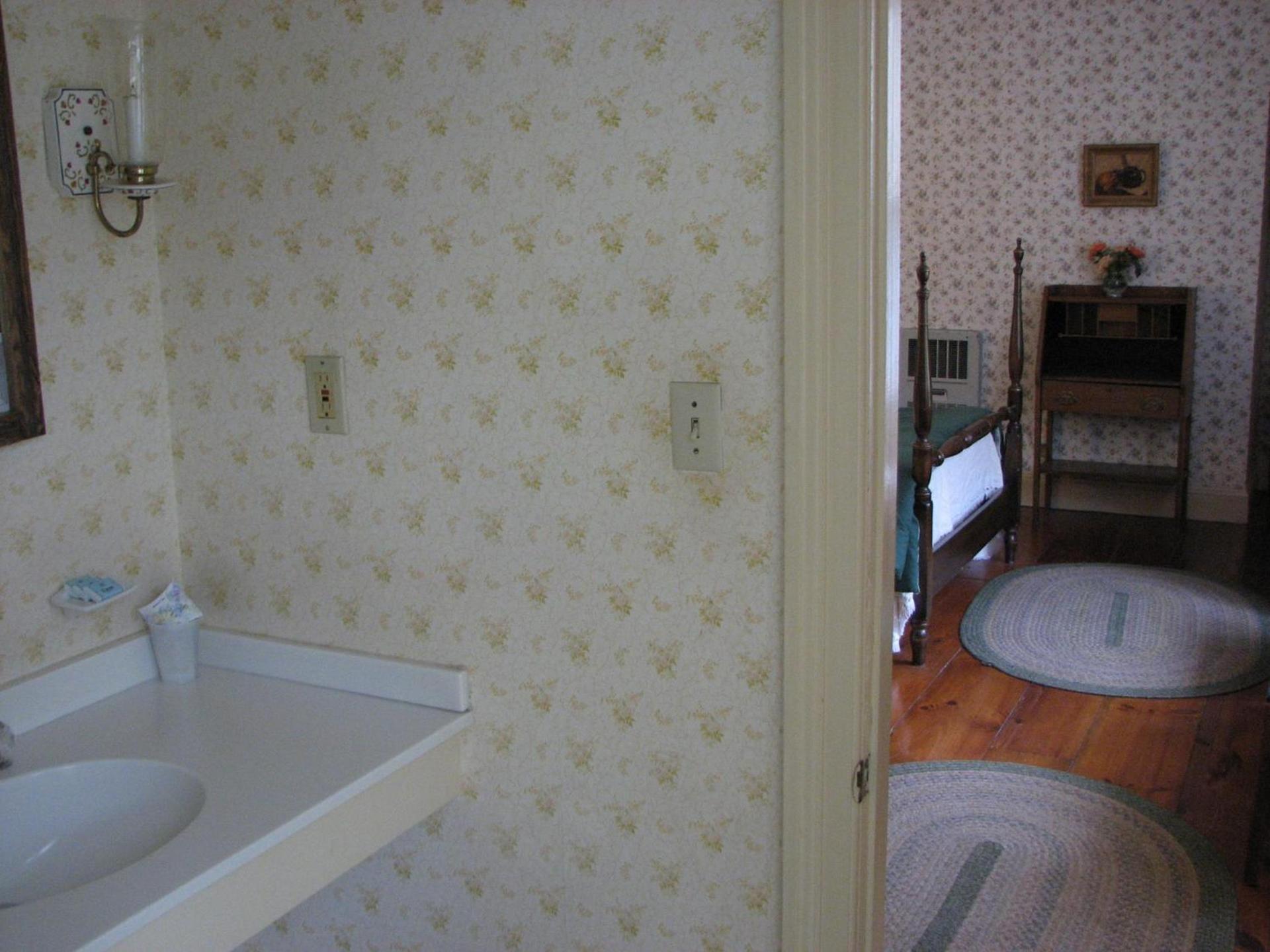 Winter Clove Inn & Resort photo 44