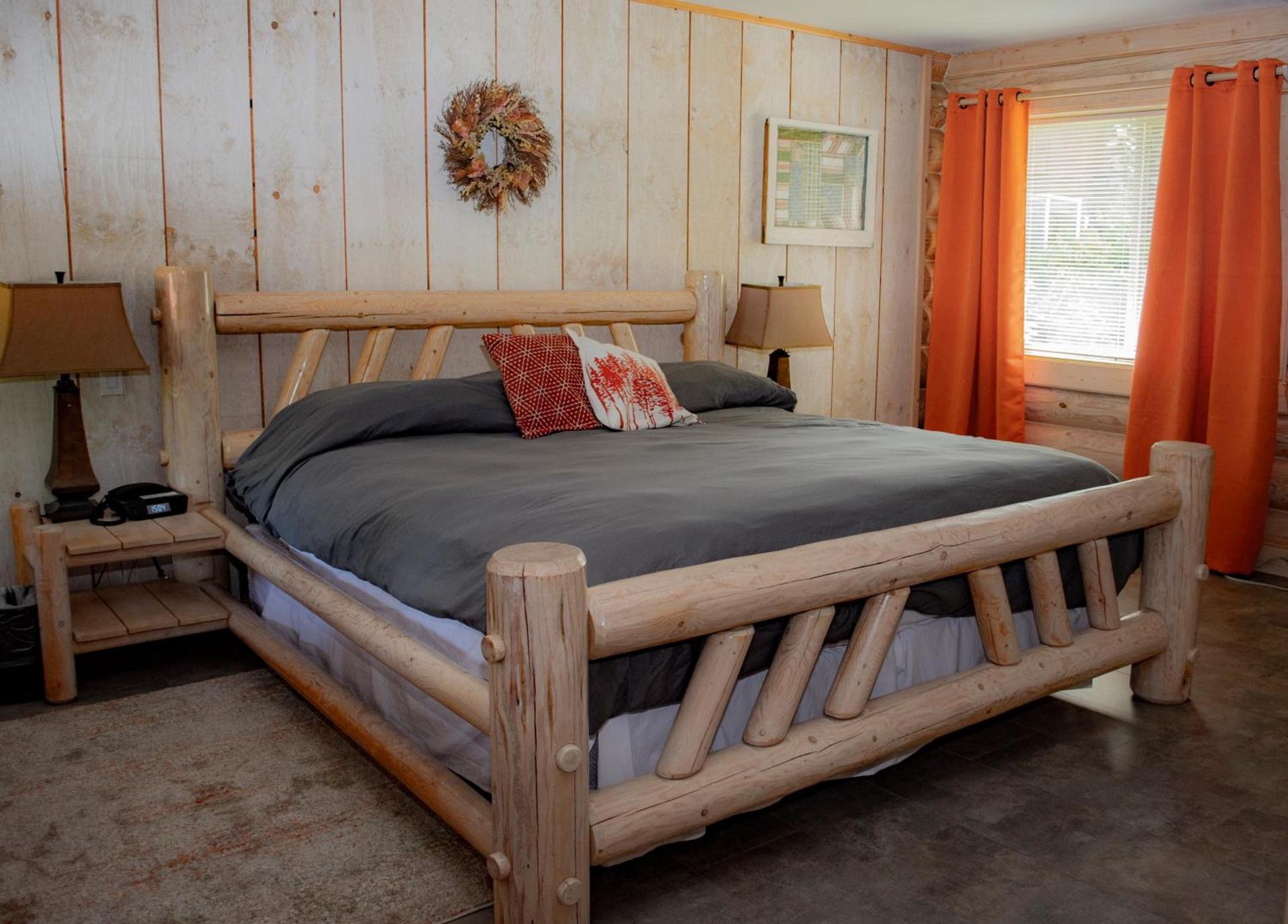 Log Inn Bonners Ferry photo 4
