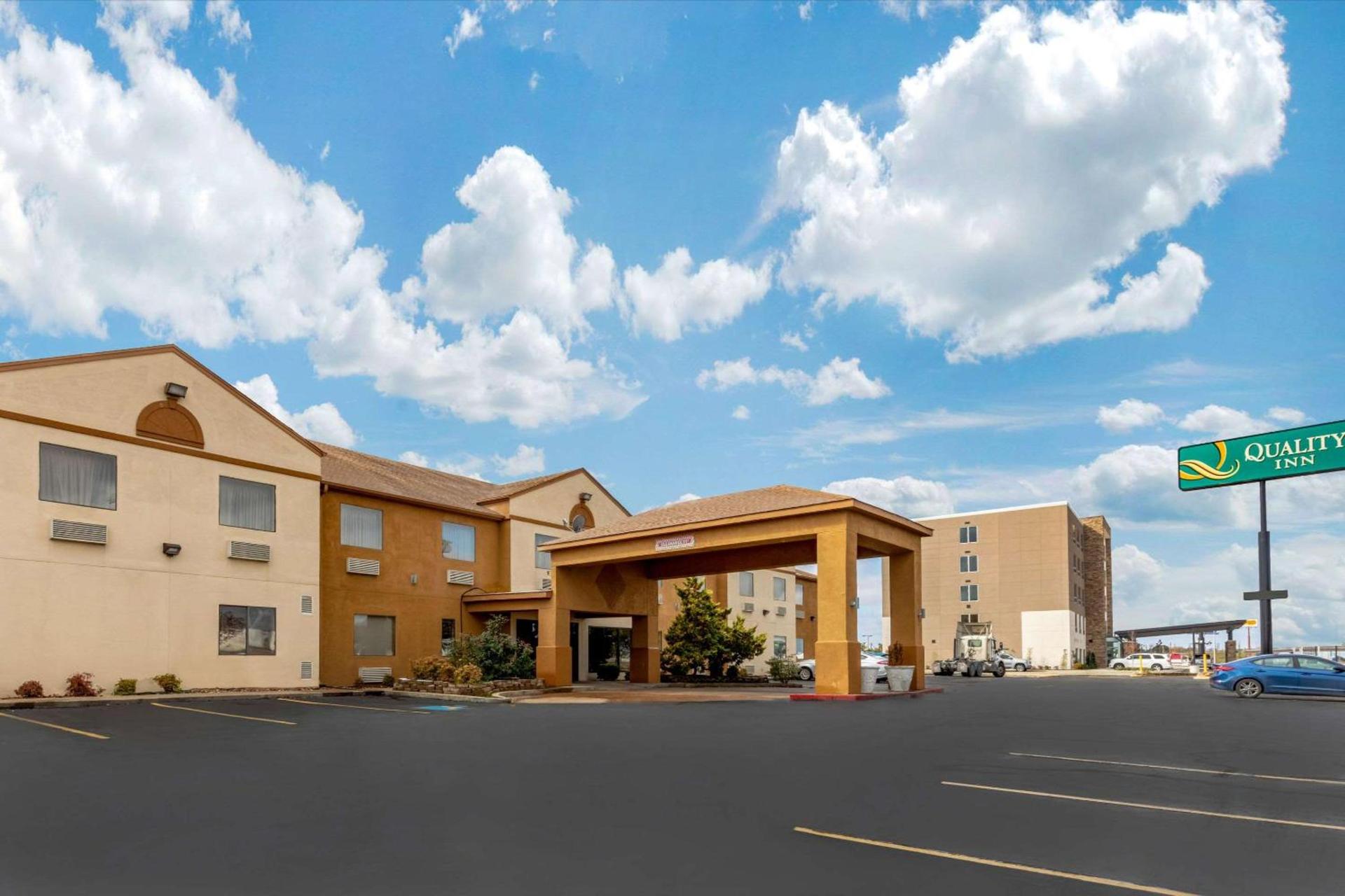 Quality Inn West Memphis I-40 — hotel in West Memphis