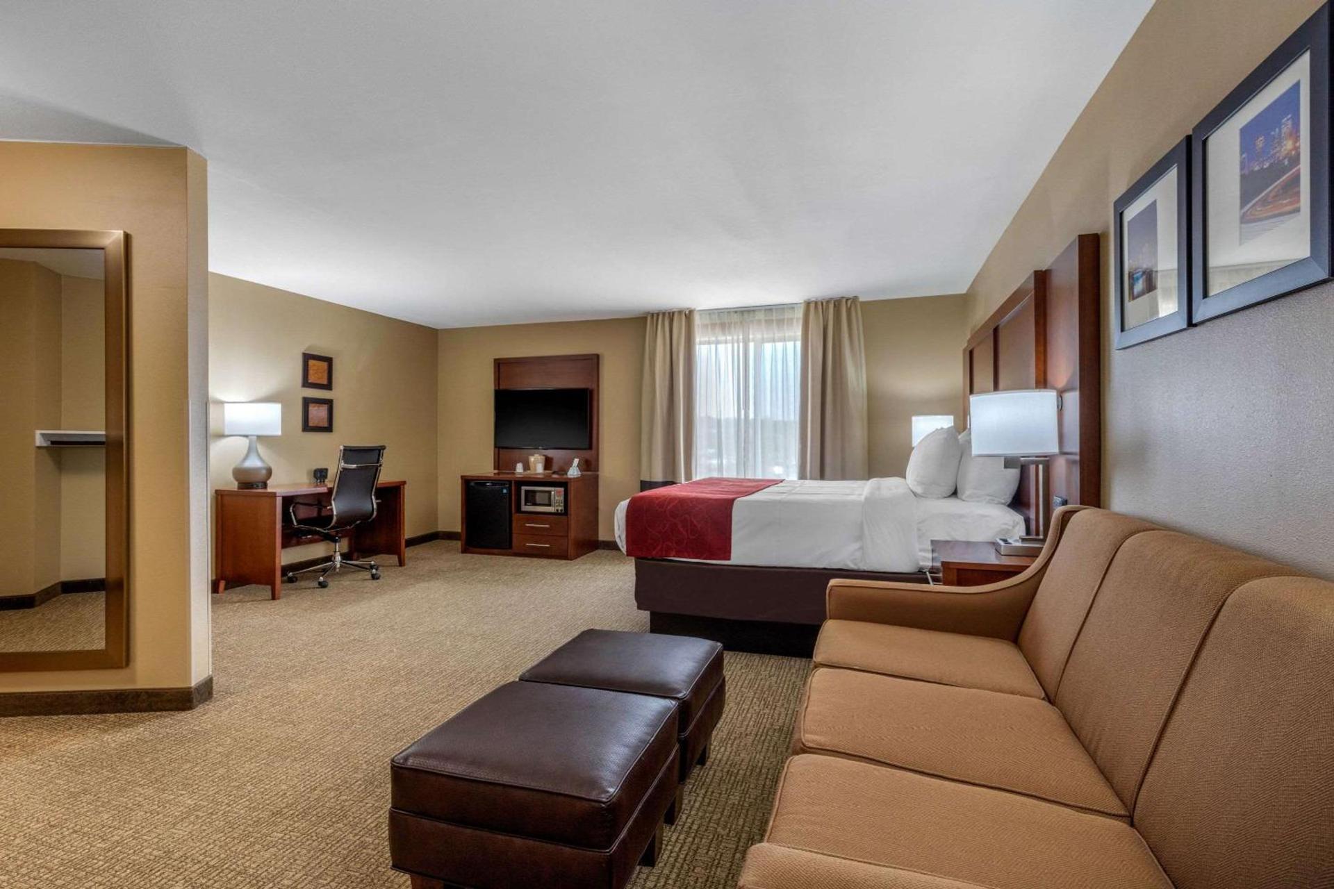 Spark by Hilton Pelham Birmingham I 65 photo 39