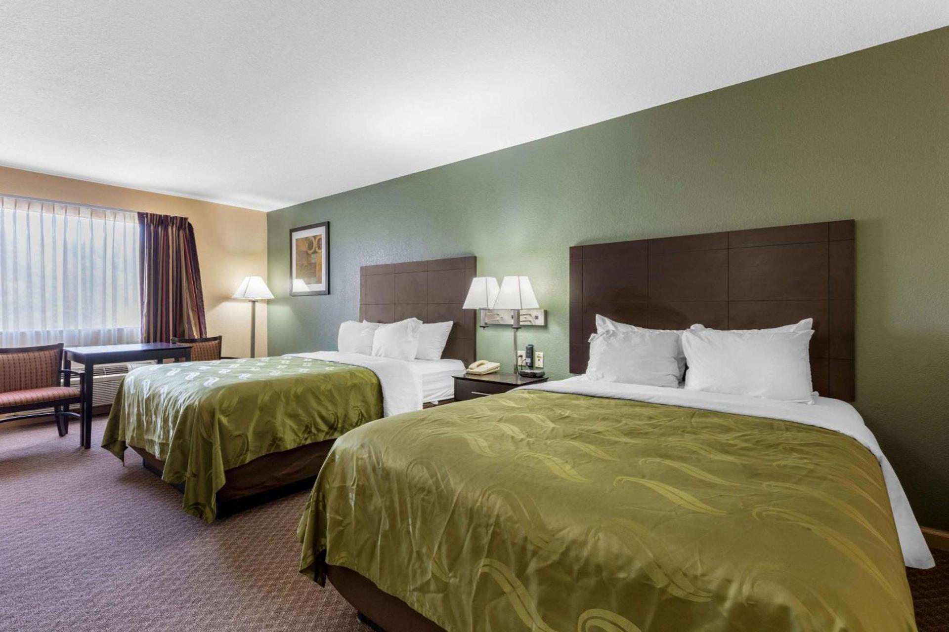 Quality Inn West Memphis I-40 photo 17