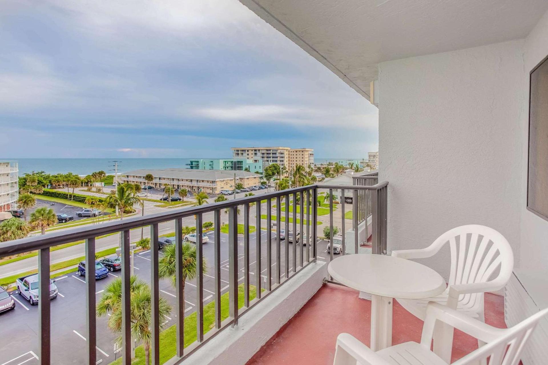 Beachside Hotel & Suites Cocoa Beach - Port Canaveral photo 7