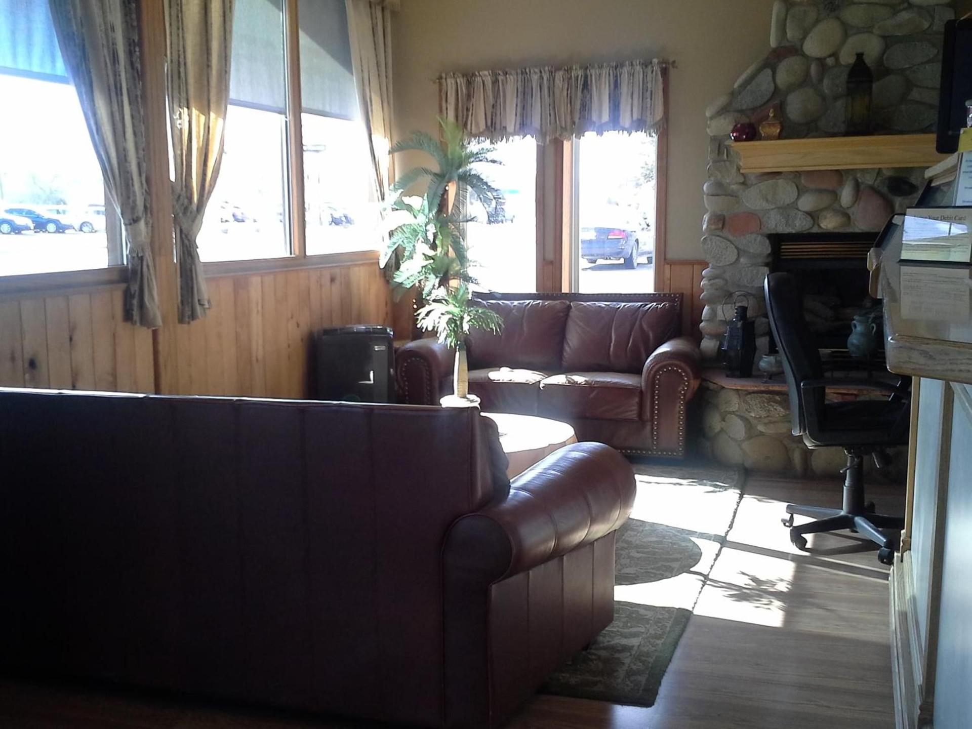 Days Inn by Wyndham Delta CO photo 48