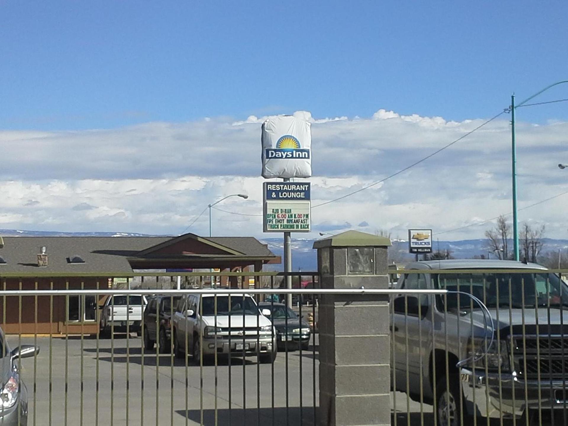 Days Inn by Wyndham Delta CO photo 57