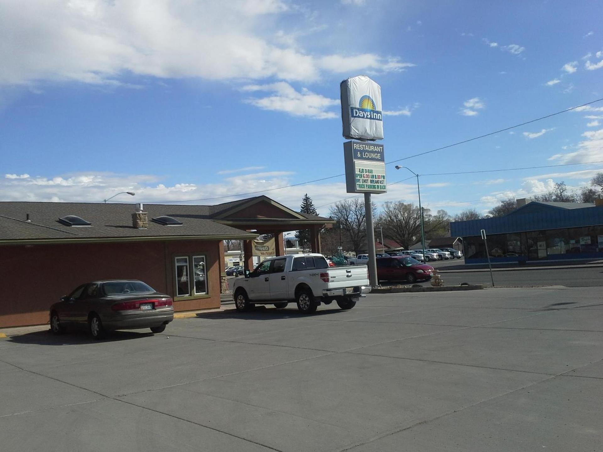 Days Inn by Wyndham Delta CO photo 55