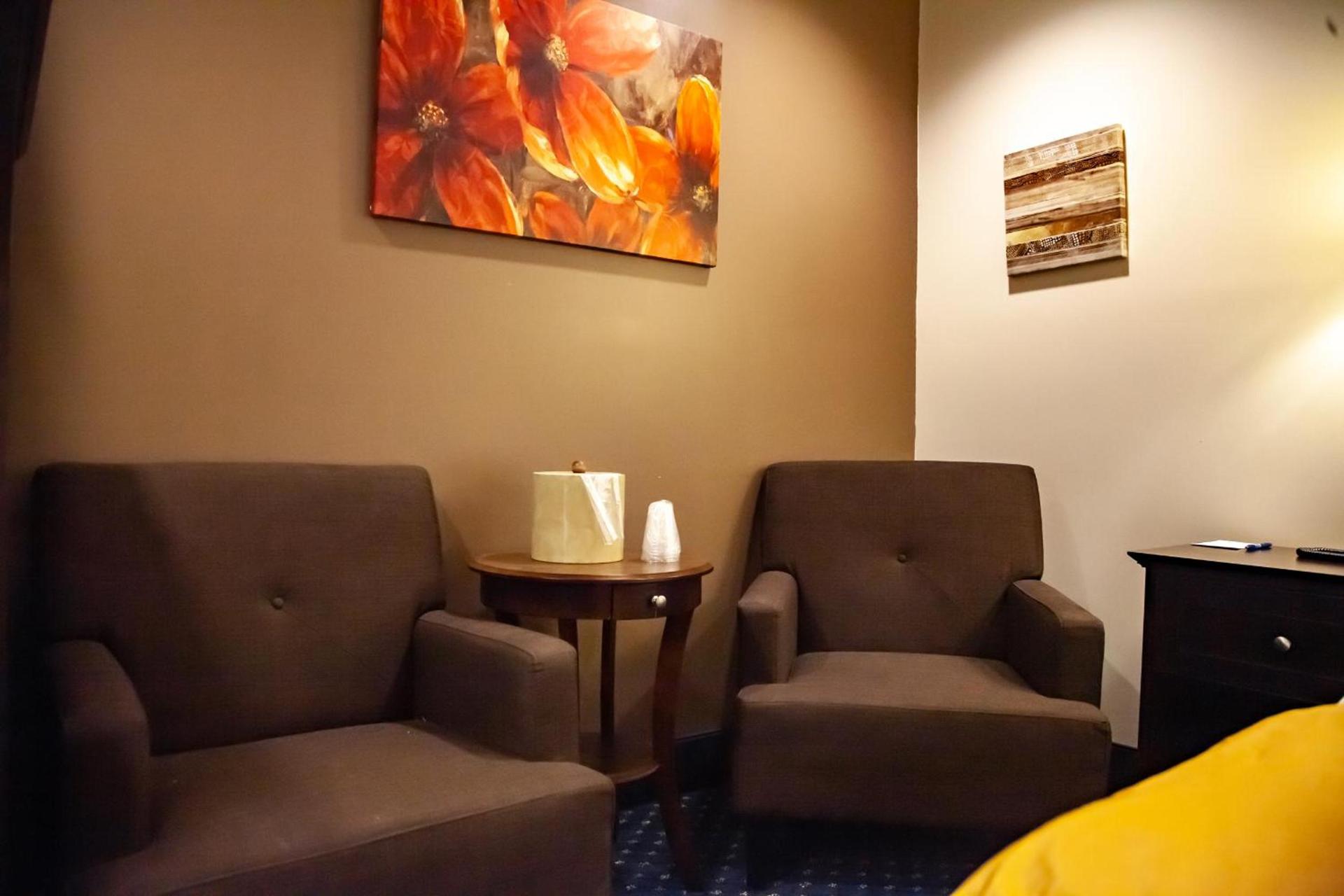 Asbury Inn & Suites photo 3