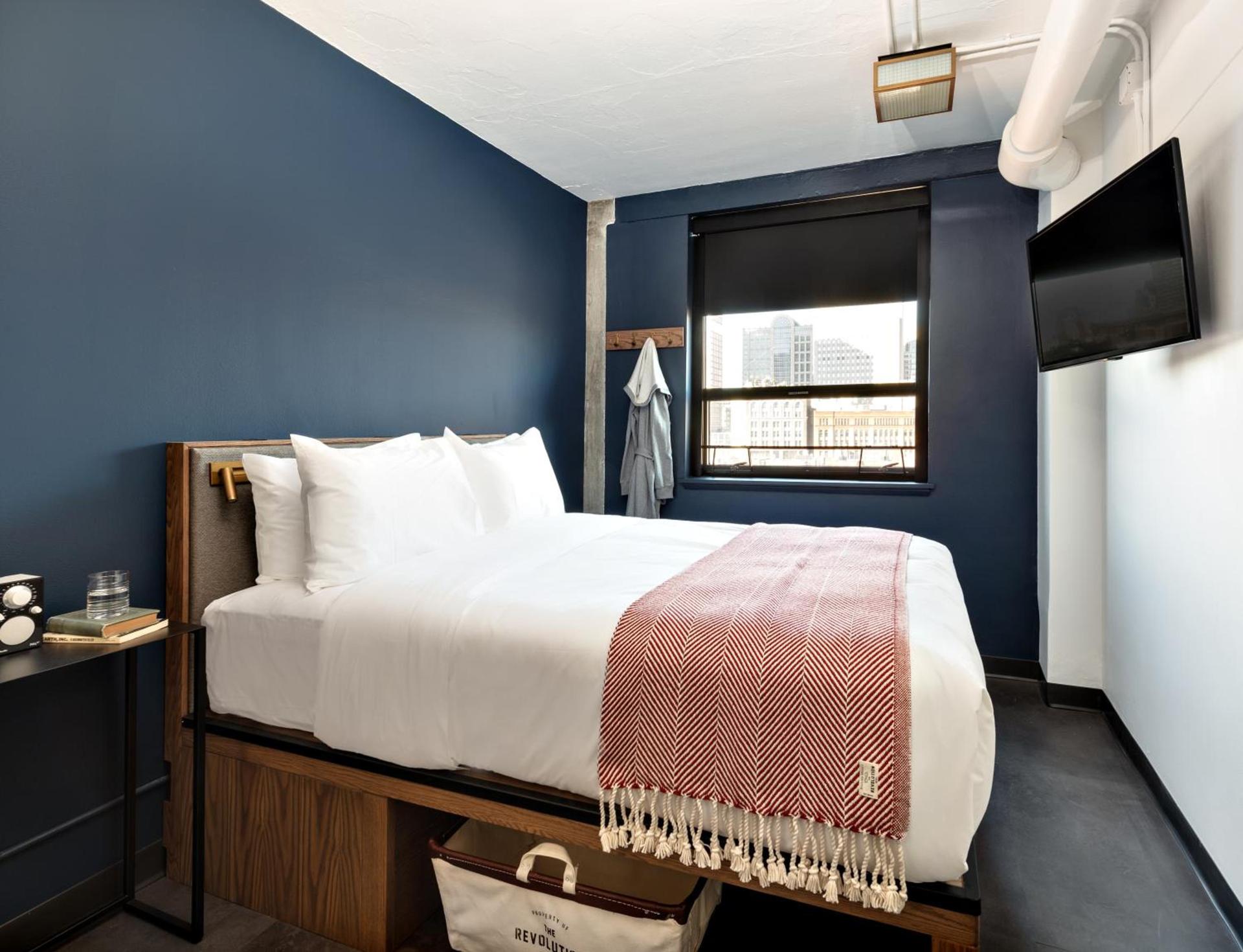 The Revolution Hotel photo 47