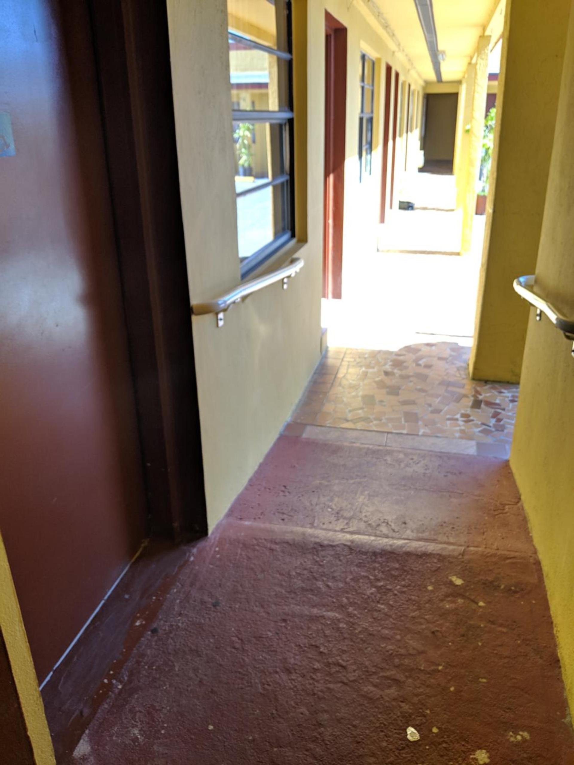 Ramona Motel photo 19