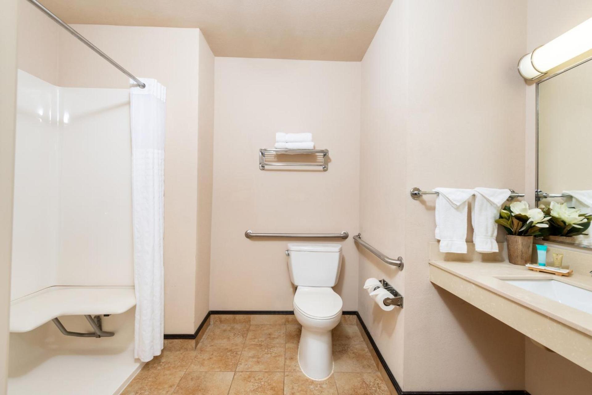 Courtyard by Marriott Chino Hills photo 22