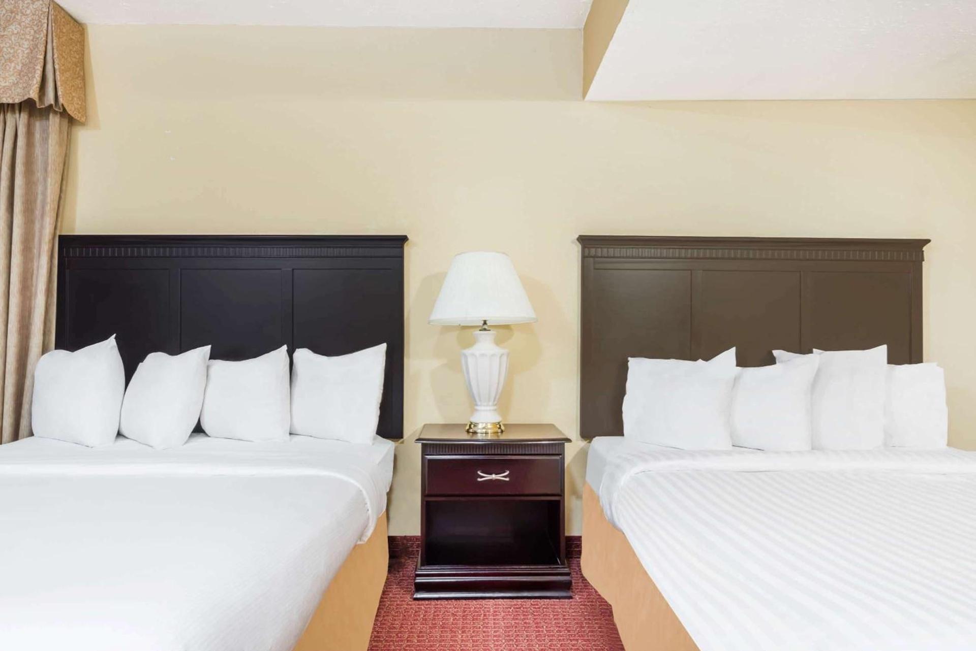 Hawthorn Extended Stay by Wyndham Columbus photo 9