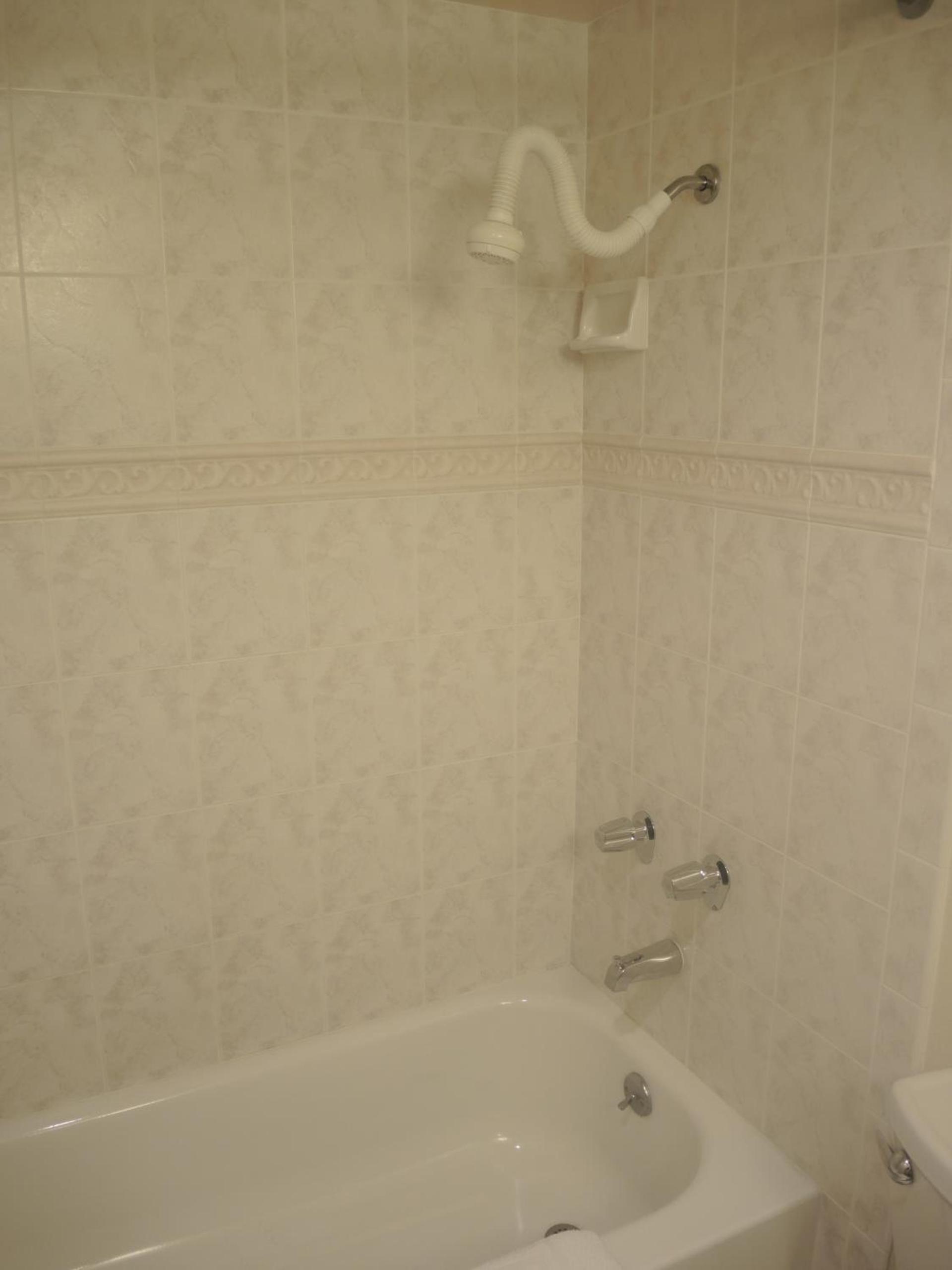 Cozy Inn photo 67
