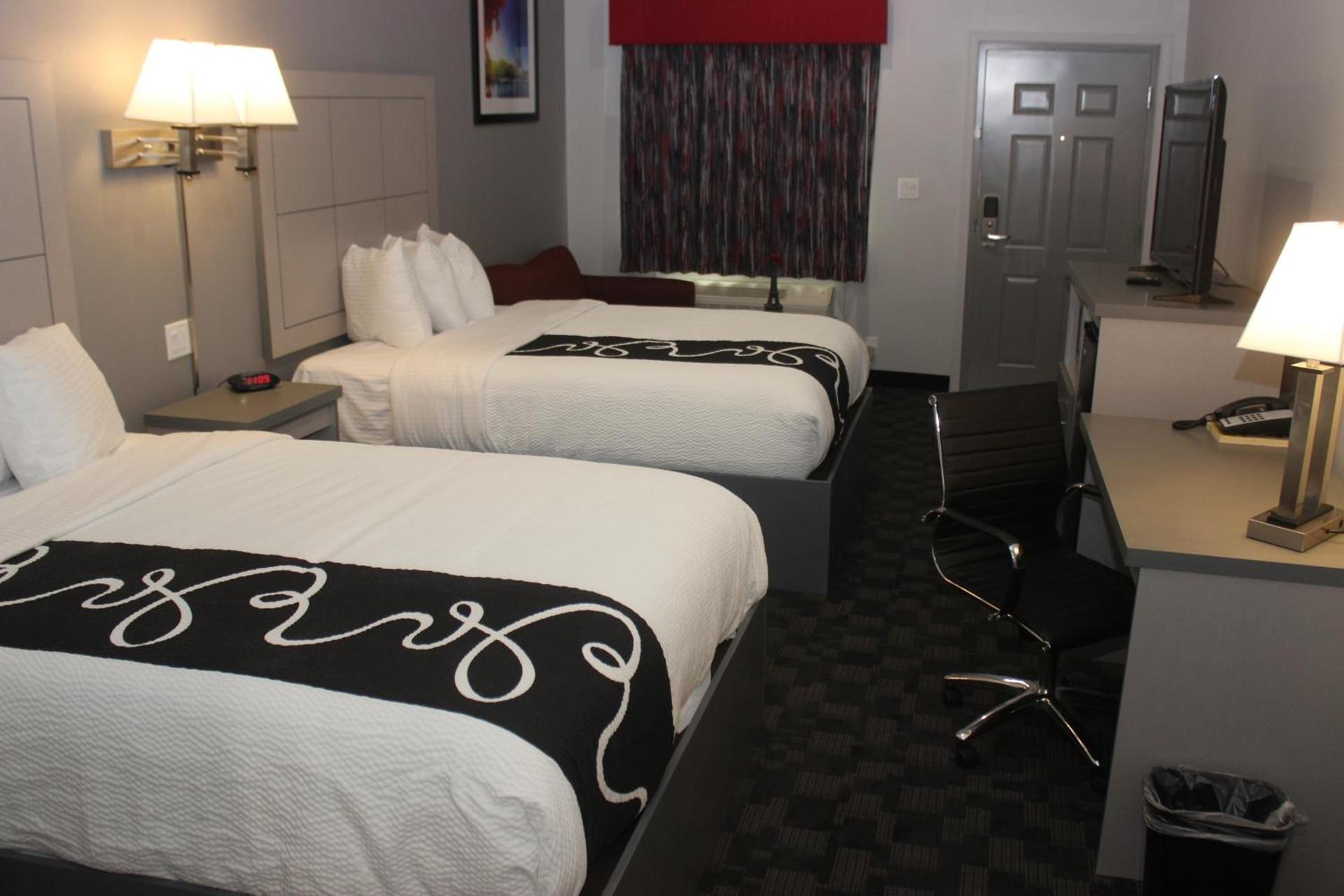 Paris Inn & Suites photo 7