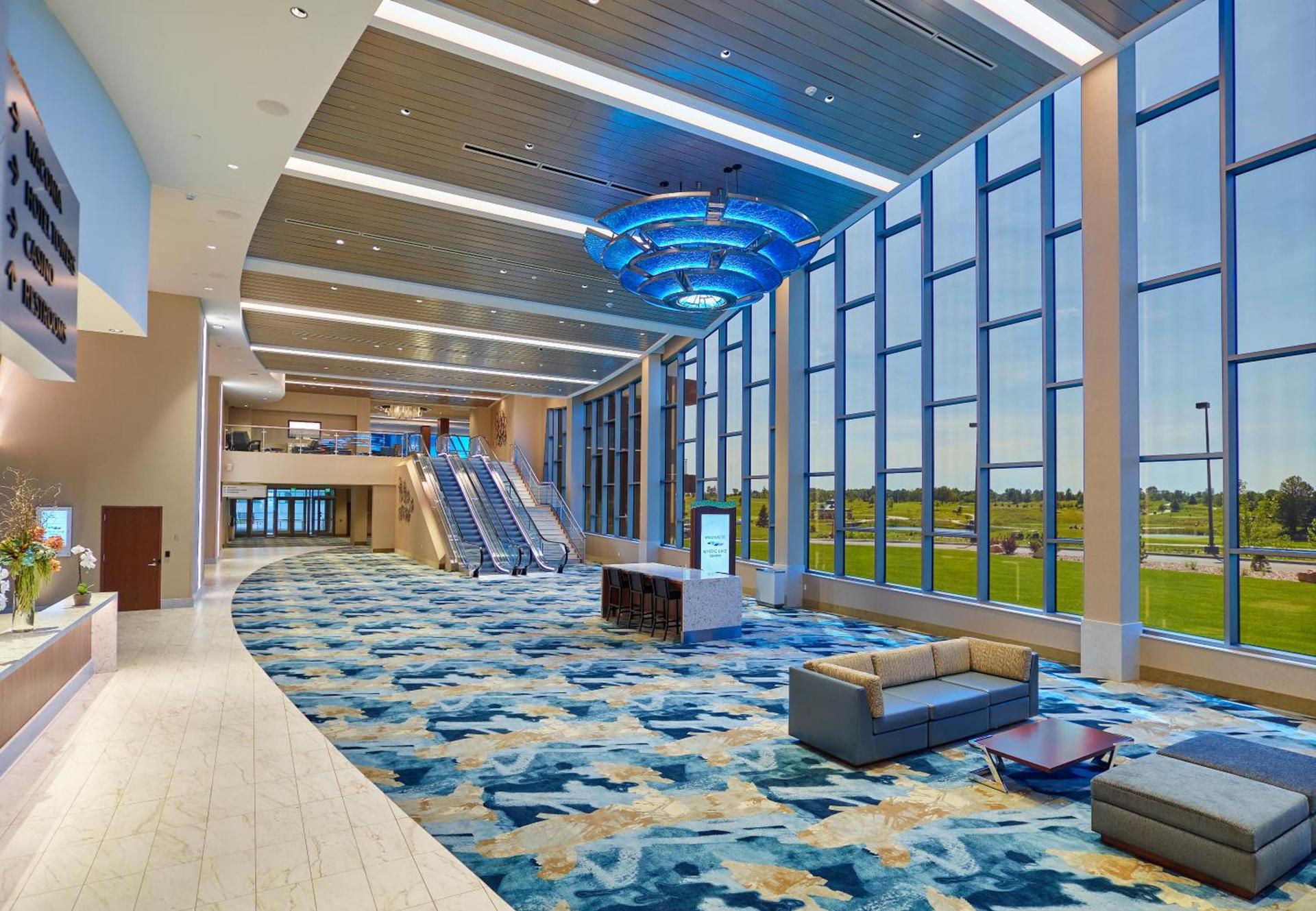 Mystic Lake Casino Hotel photo 12