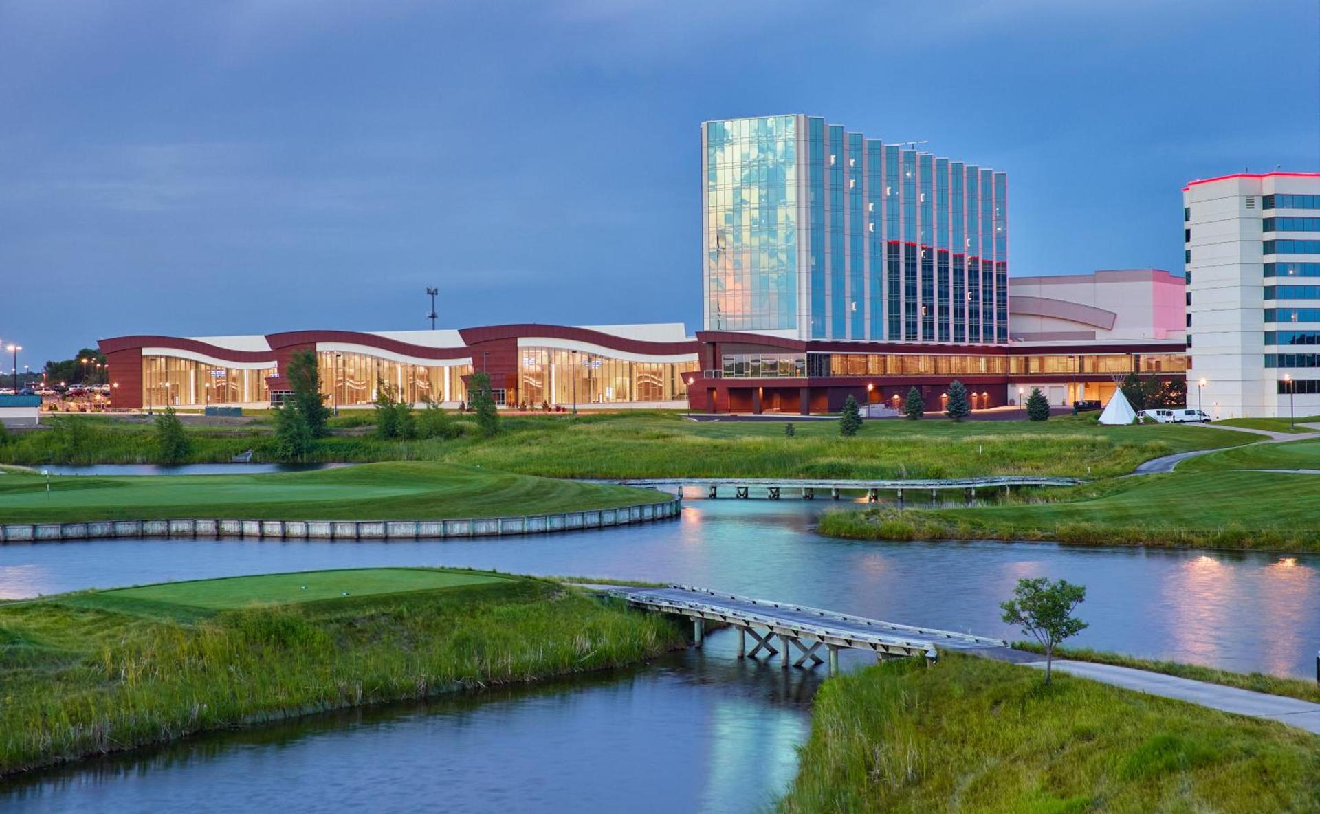 Mystic Lake Casino Hotel photo 17