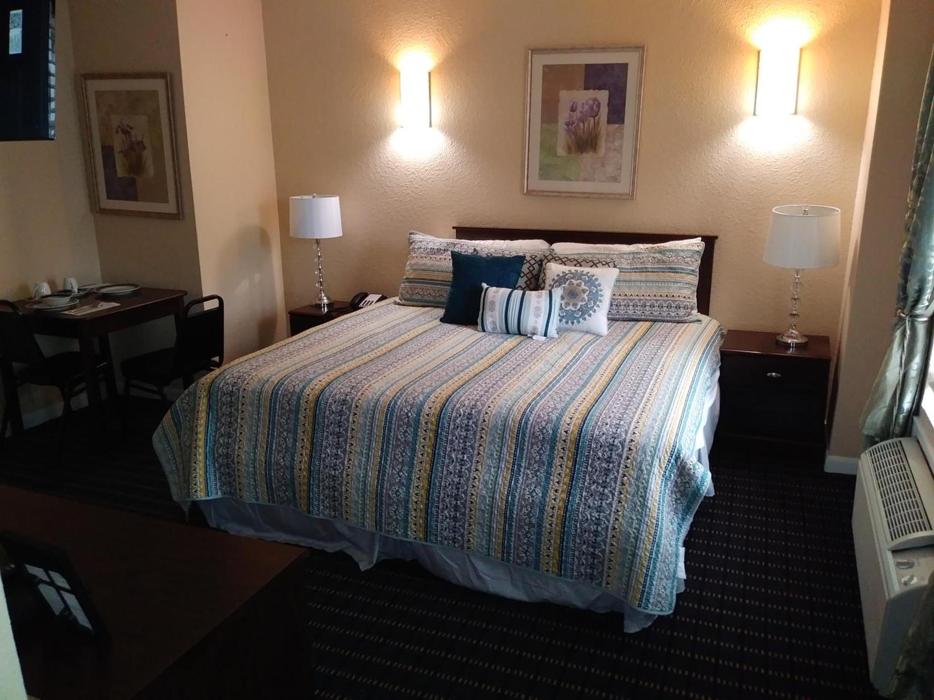 Athens Hotel & Suites photo 24