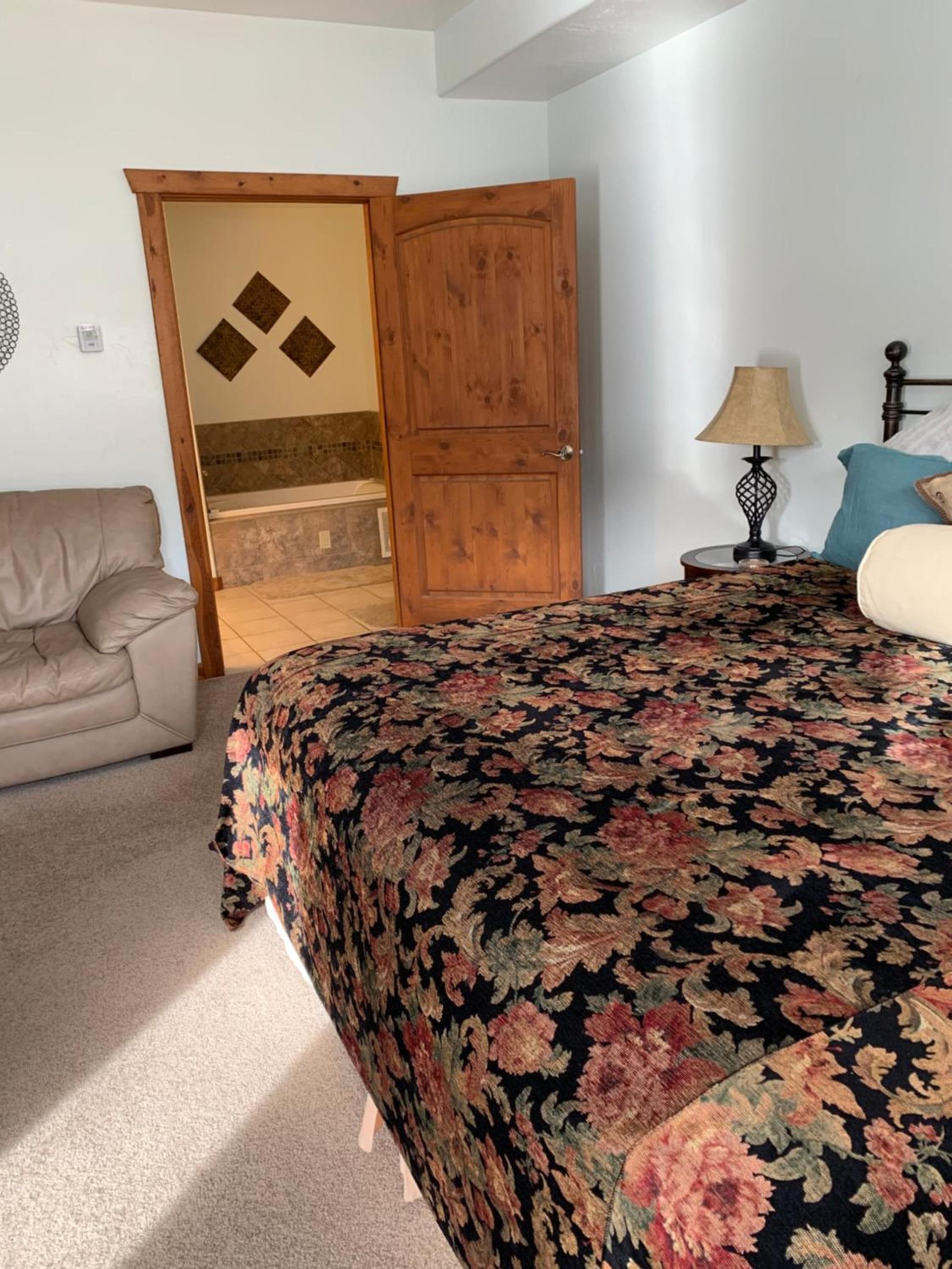 Slot Canyons Inn Bed & Breakfast photo 47
