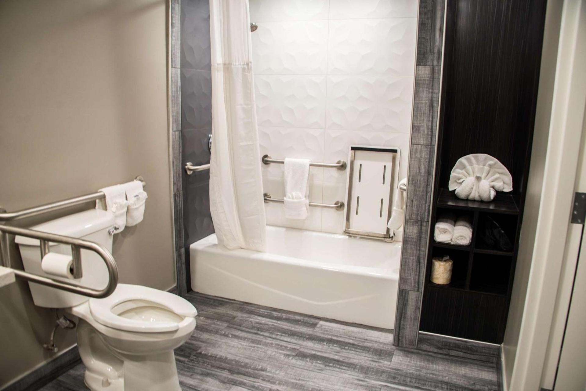SureStay Plus by Best Western Santa Clara Silicon Valley photo 9
