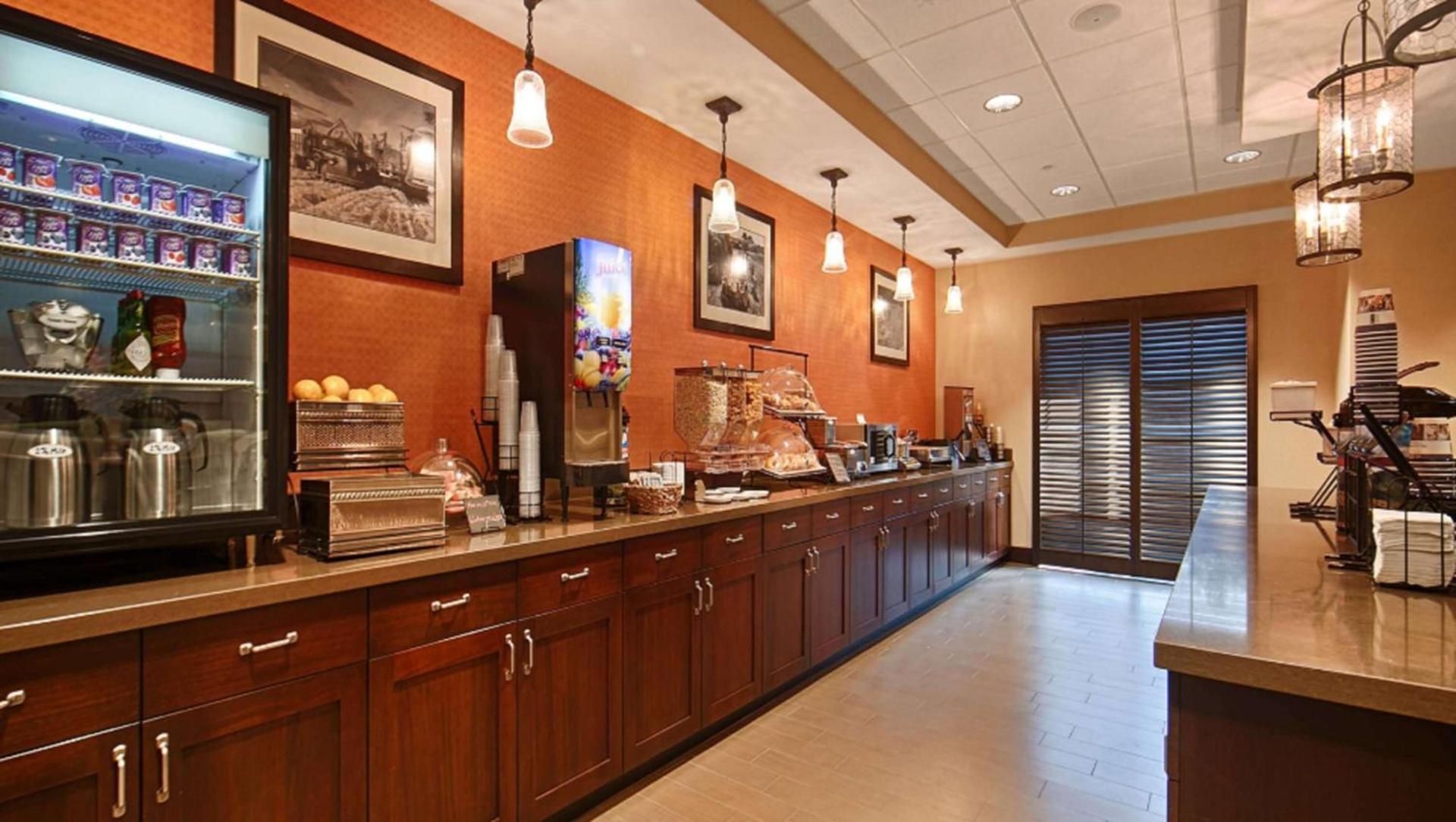 Best Western Plus Dayton photo 25