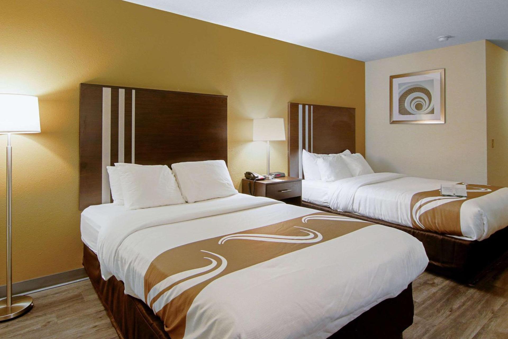 Quality Inn Plainfield I-395 photo 7