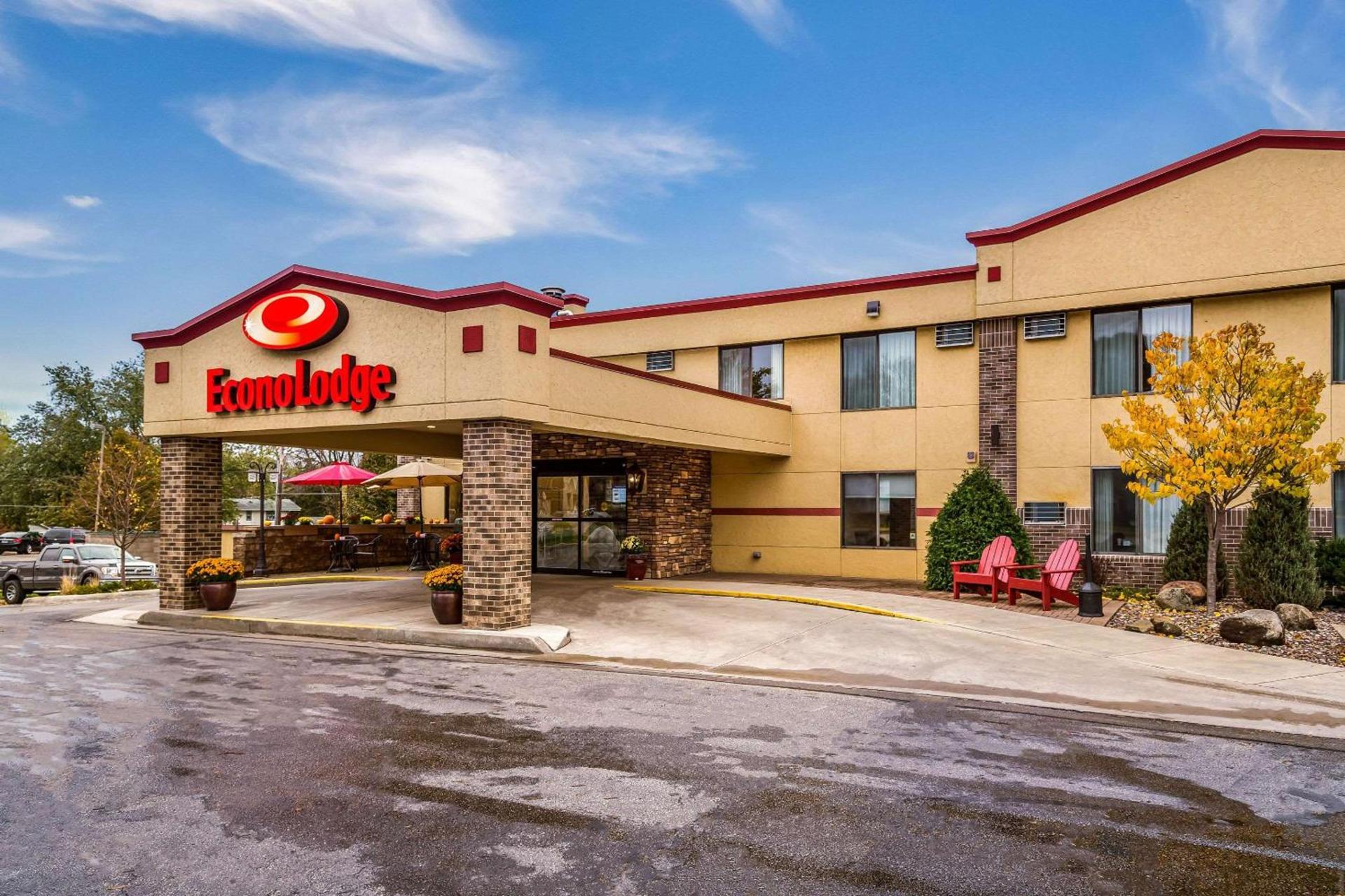 Econo Lodge Mayo Clinic Area photo 1