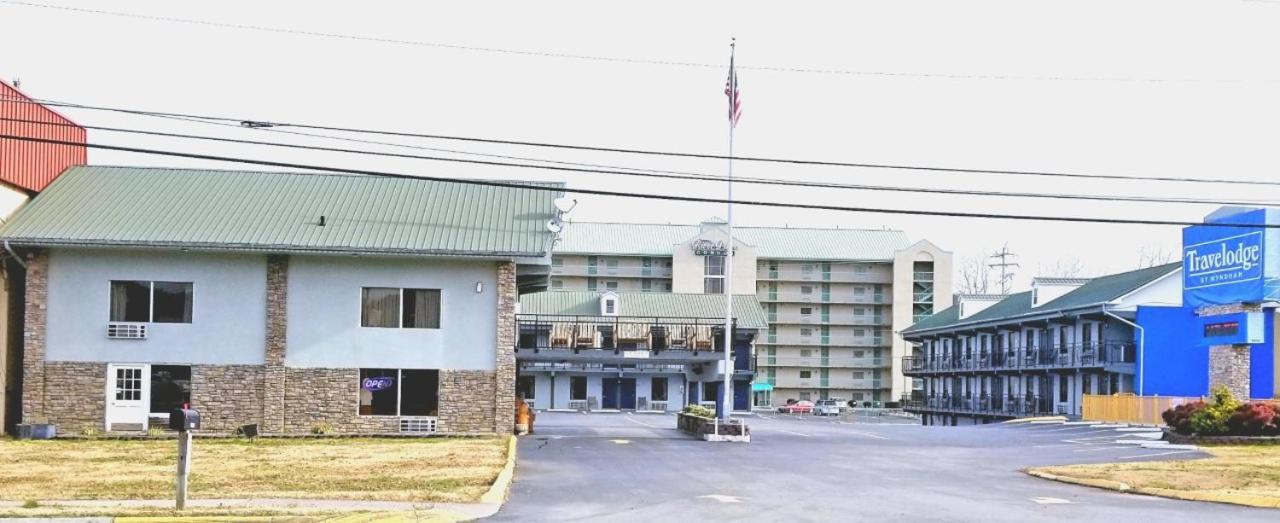 Pigeon Forge Parkway Inn photo 16