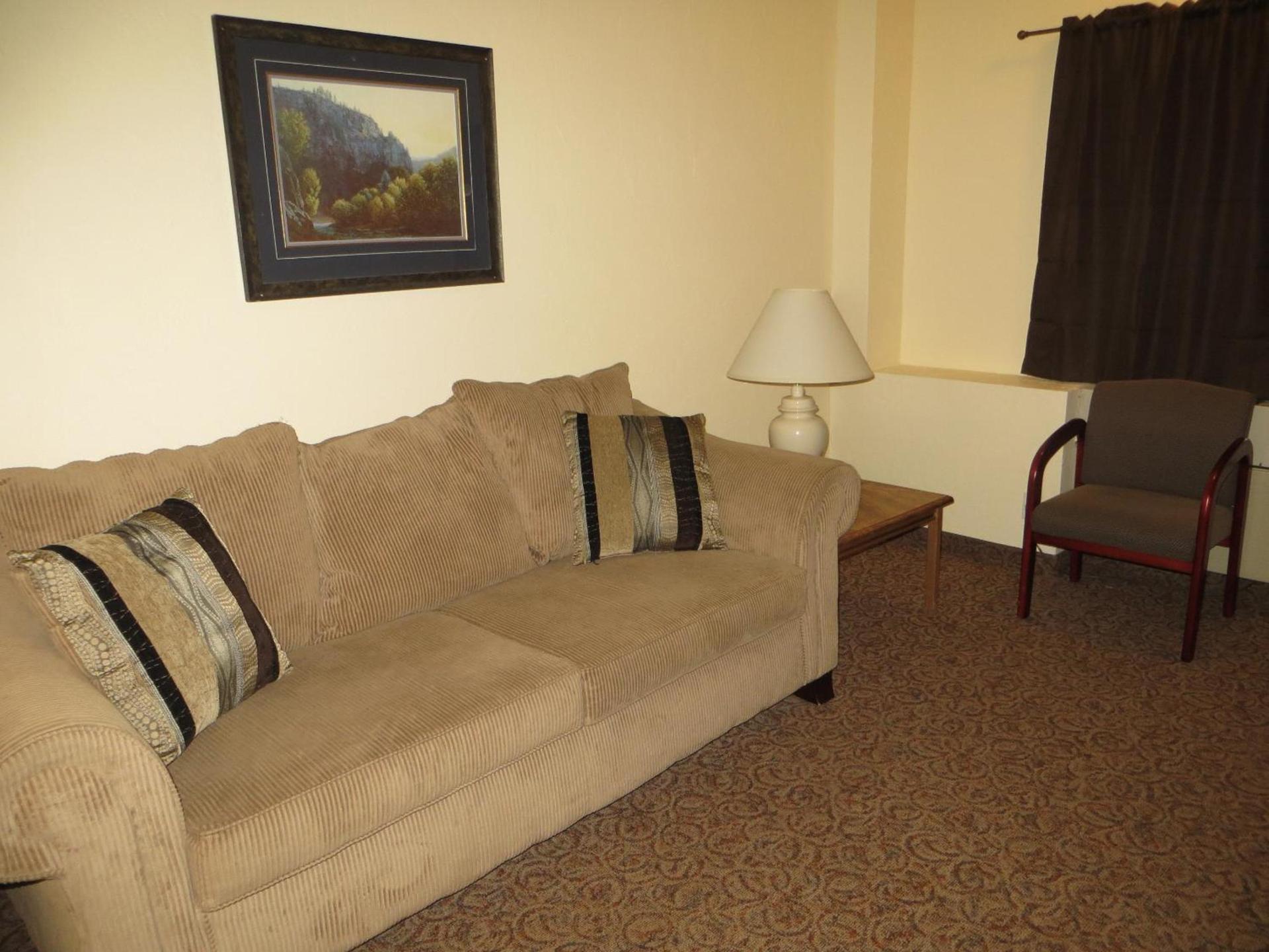 Baymont by Wyndham Spearfish photo 33