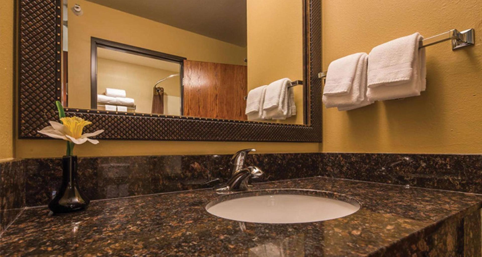 Best Western Plus Deer Park Hotel and Suites photo 16