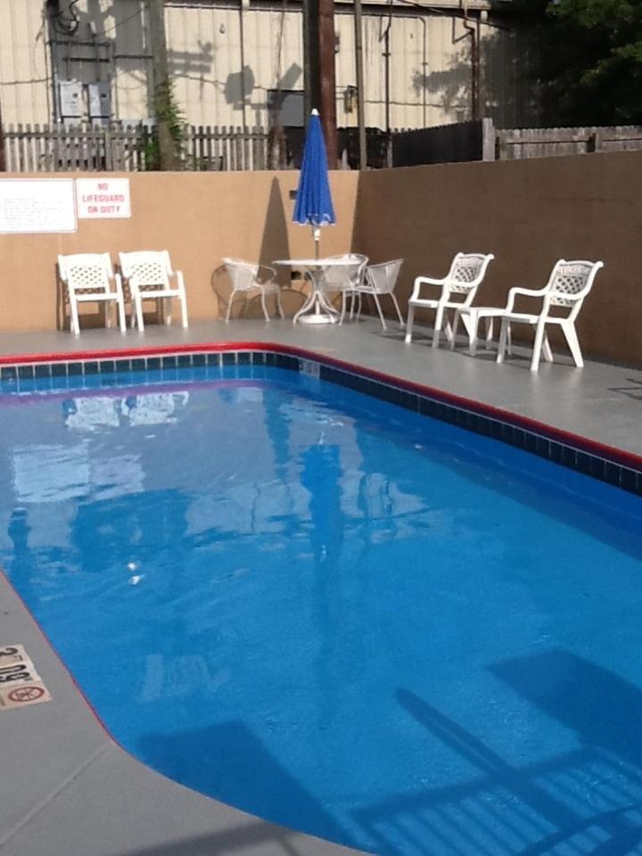 Americas Best Value Inn - Brookhaven photo 8