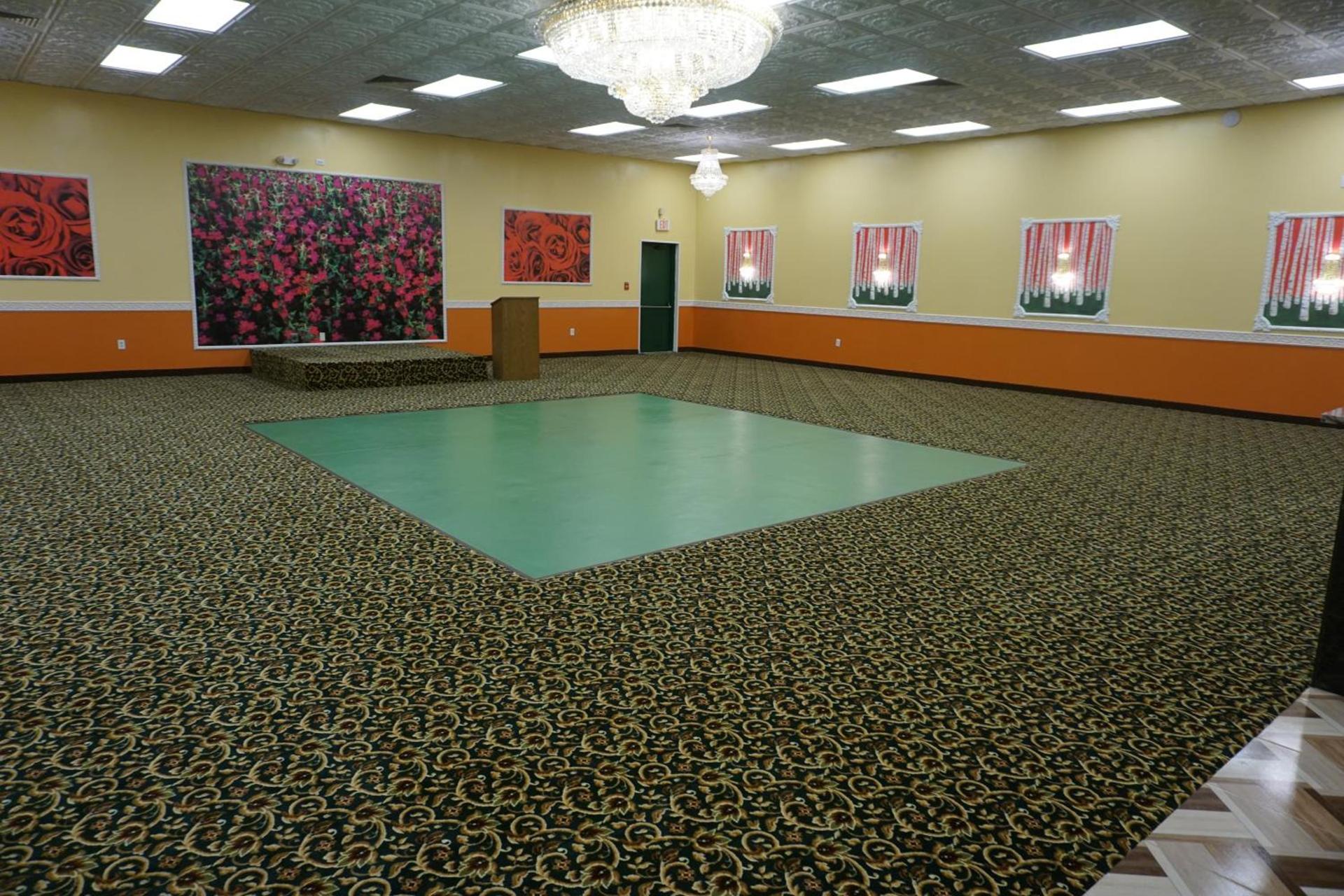 Relax Inn photo 10