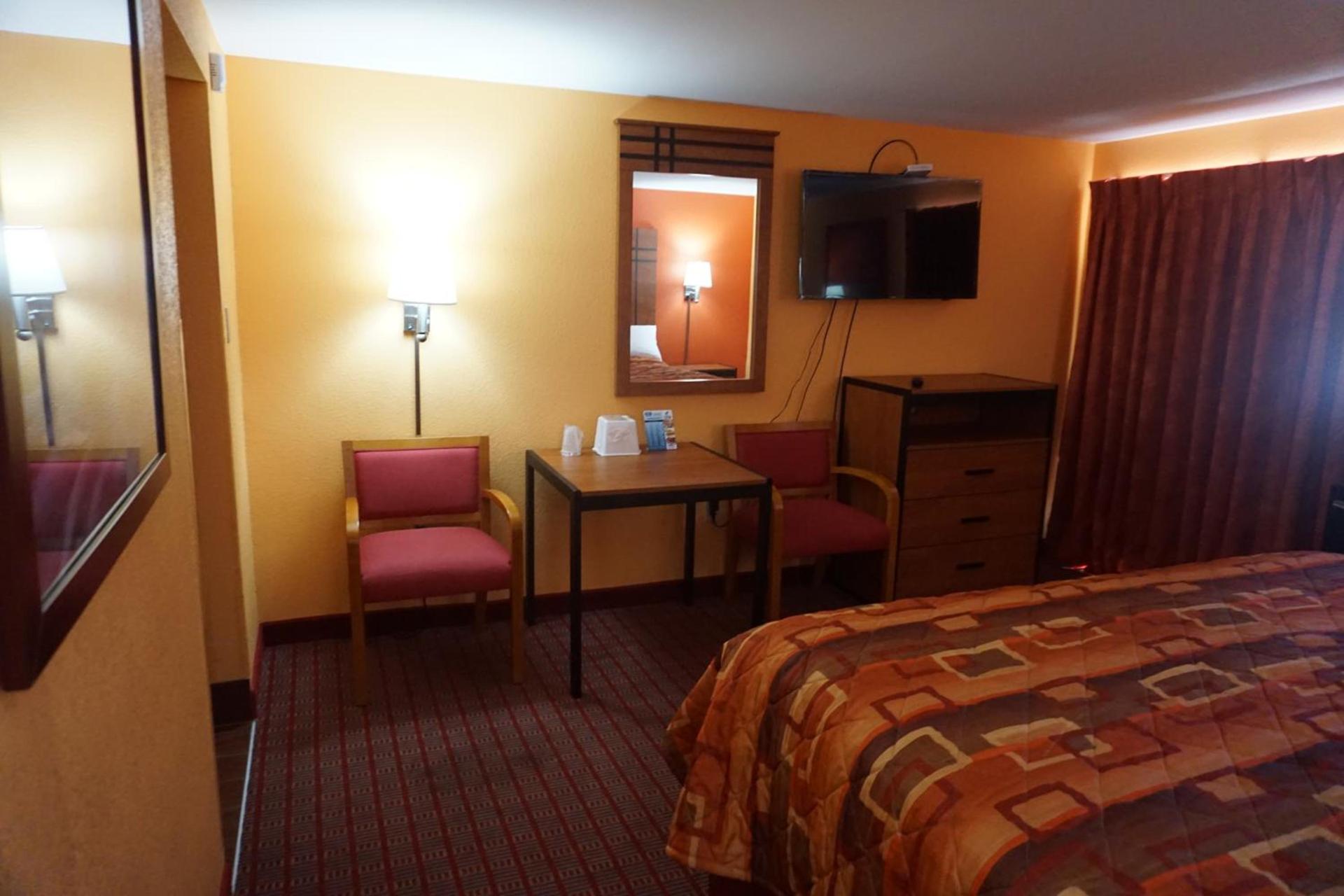 Relax Inn photo 5
