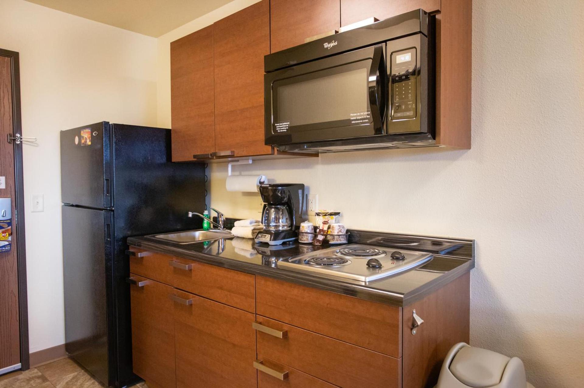 My Place Hotel-Fargo, ND photo 32