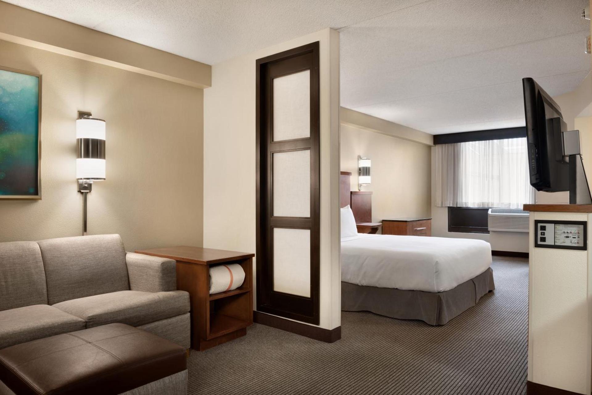Hyatt Place Chicago Hoffman Estates photo 9