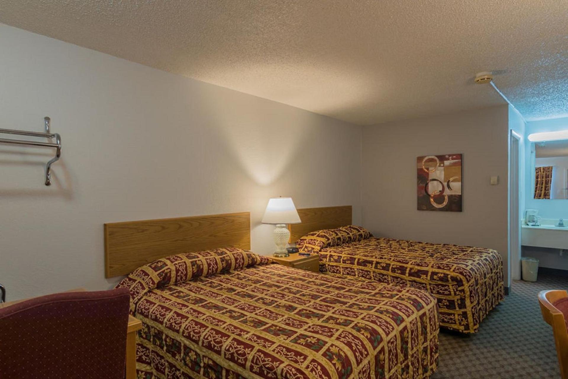 Motel 8 Rock Springs photo 8
