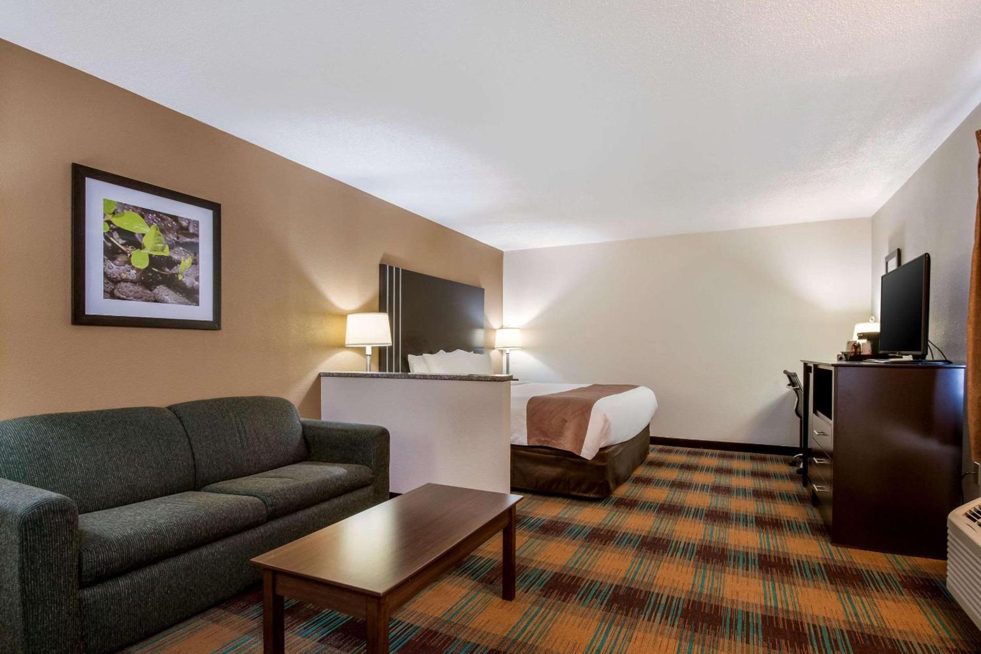 Quality Inn Bloomsburg photo 22