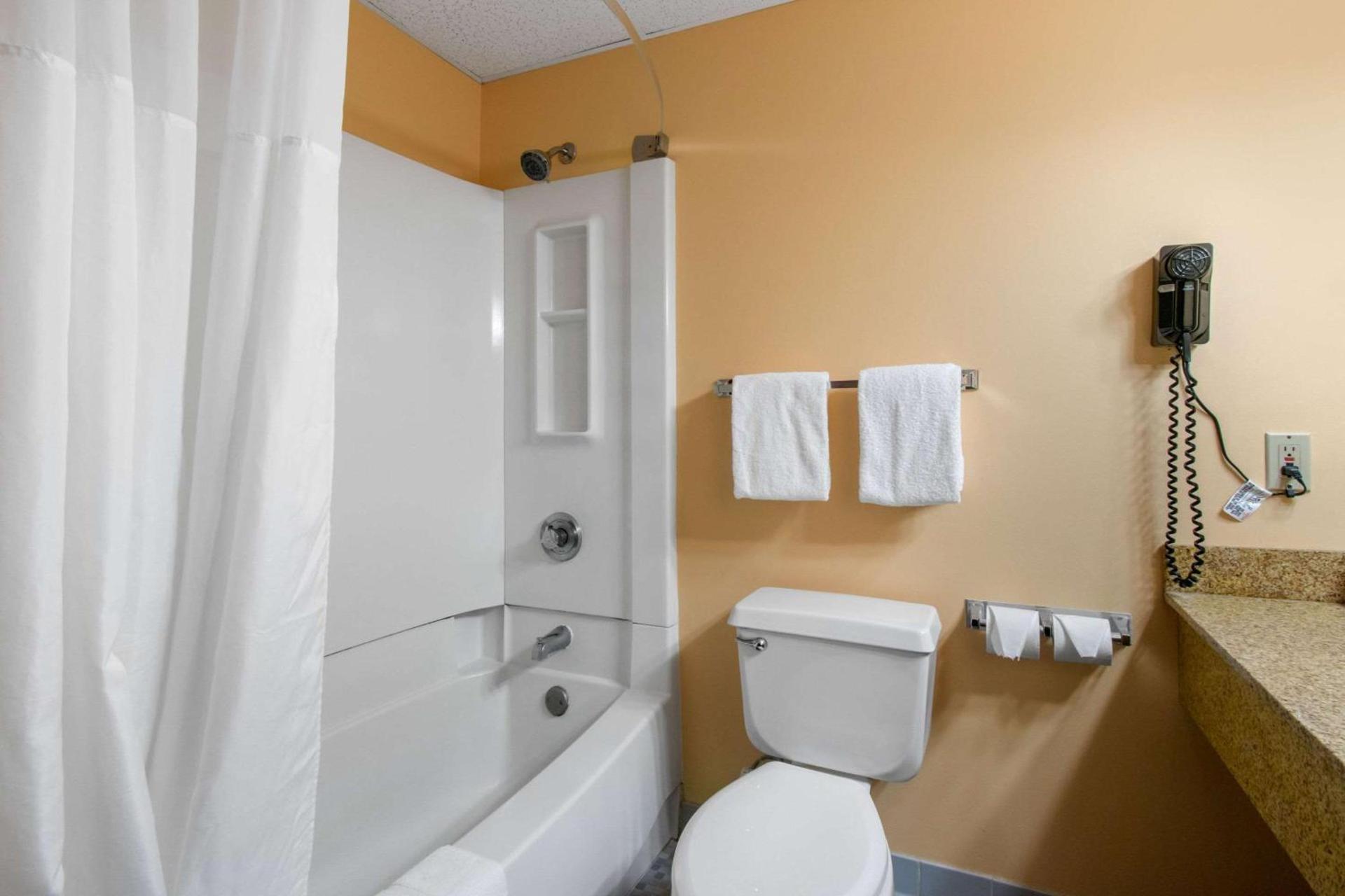 Appalachian Hotel photo 20