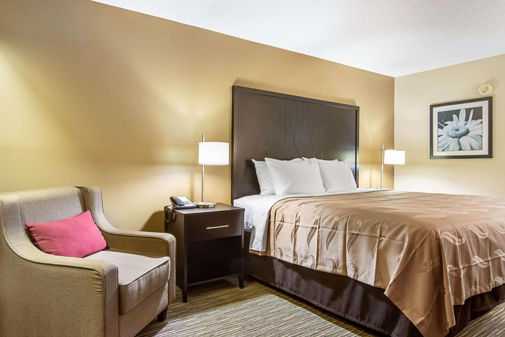 Quality Inn Thomaston photo 14