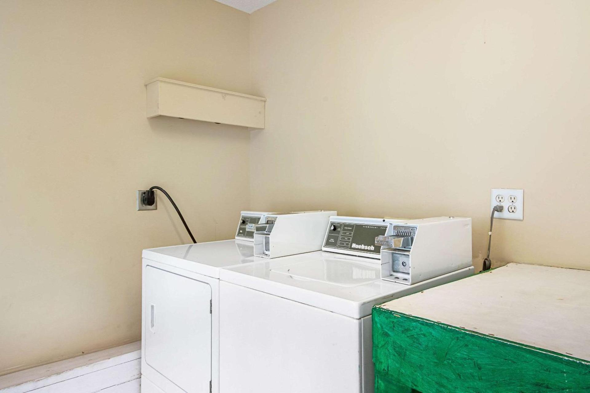 Quality Inn Thomaston photo 28