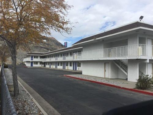 Motel 6 Wendover photo 7