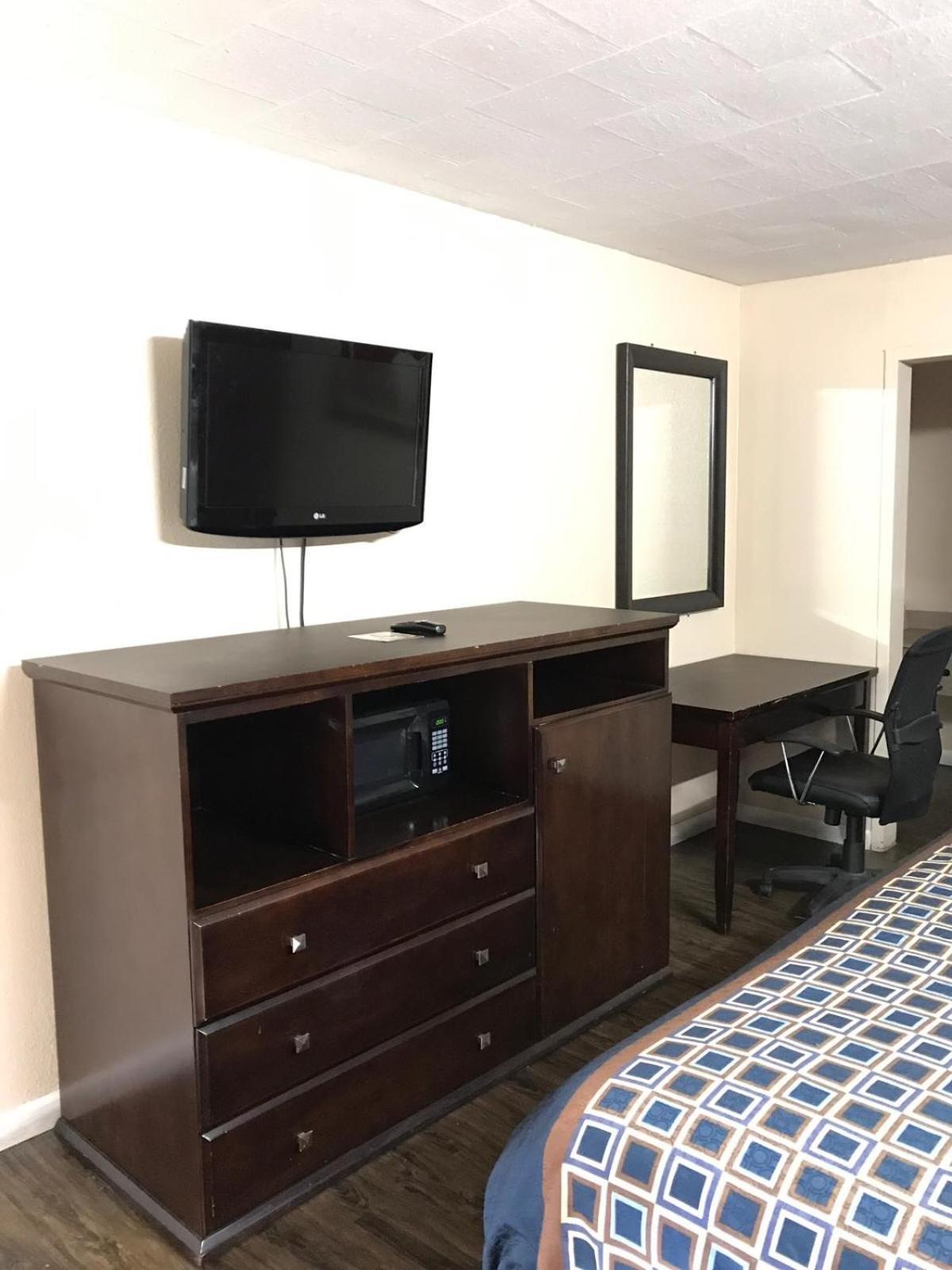 Express Inn photo 10