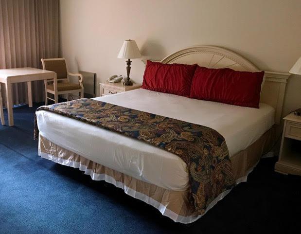 The Monarch Resort photo 45