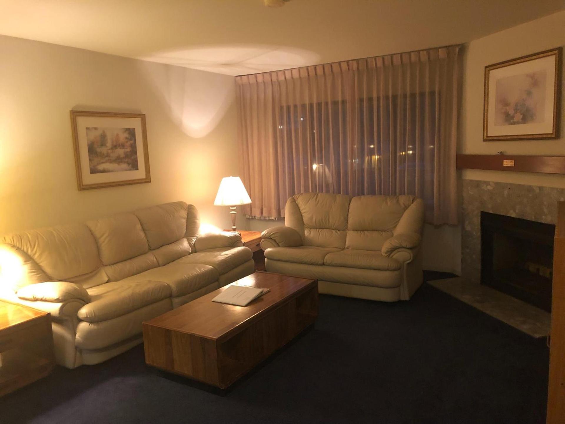 The Monarch Resort photo 43