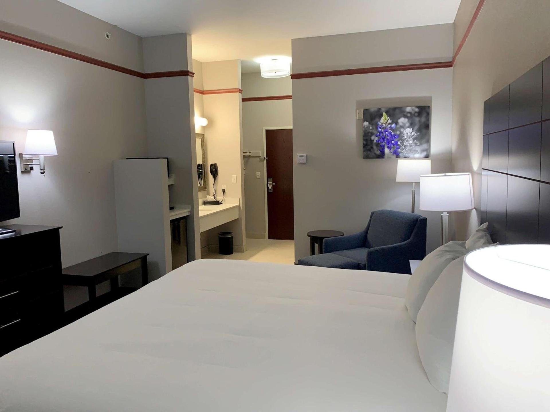Best Western Limestone Inn and Suites photo 3