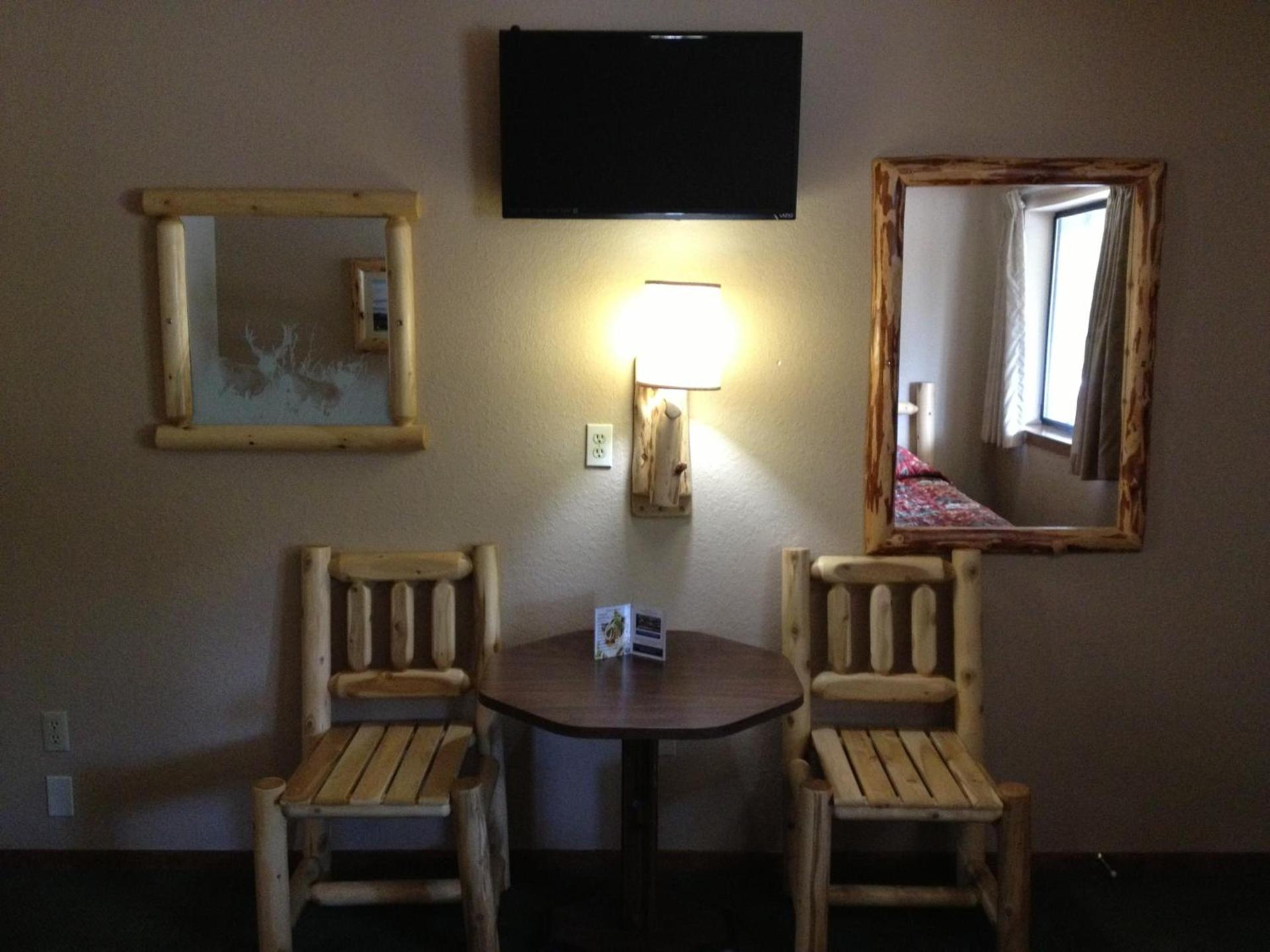 Wildwood Inn photo 17