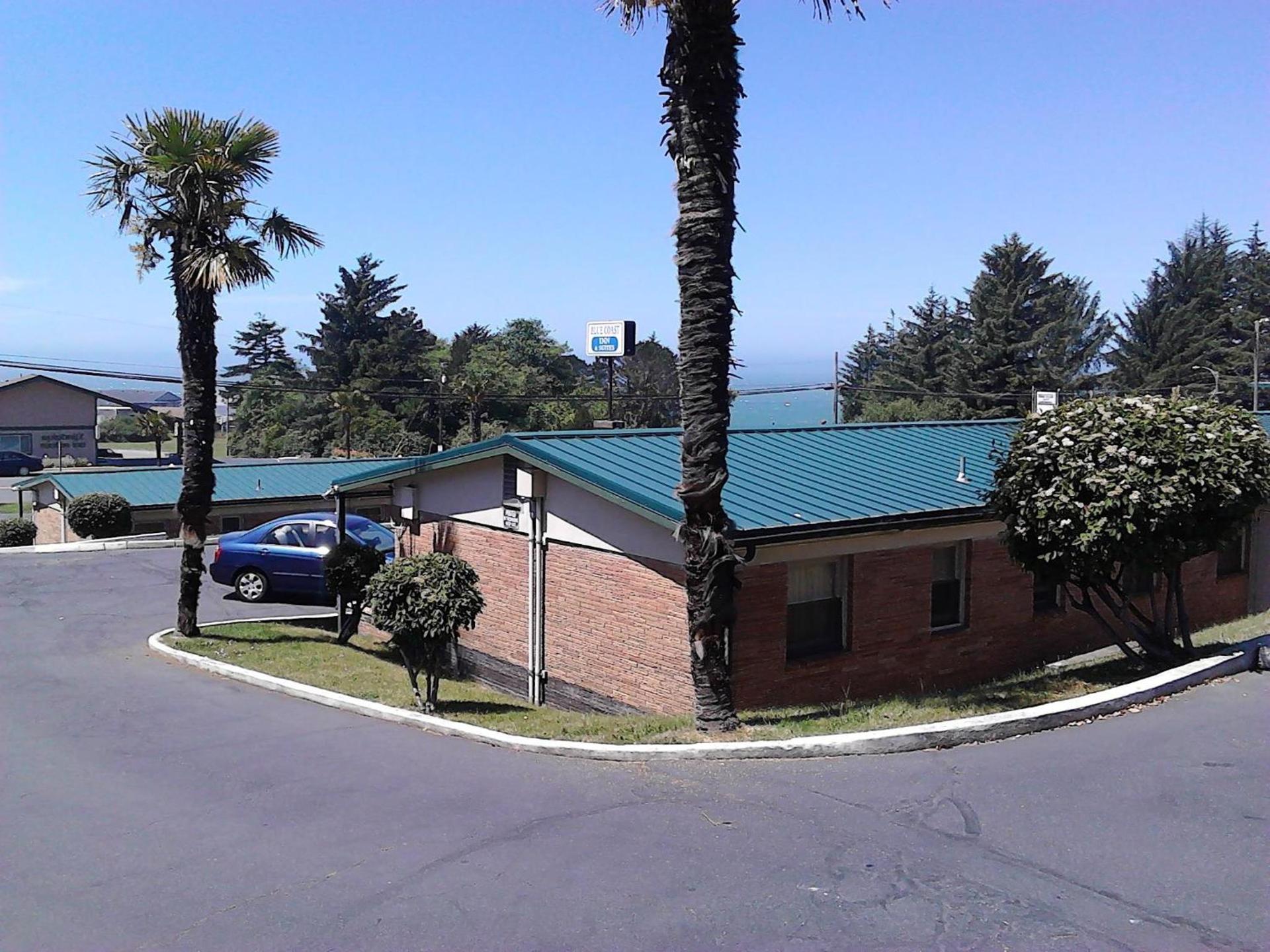 Blue Coast Inn & Suites photo 34